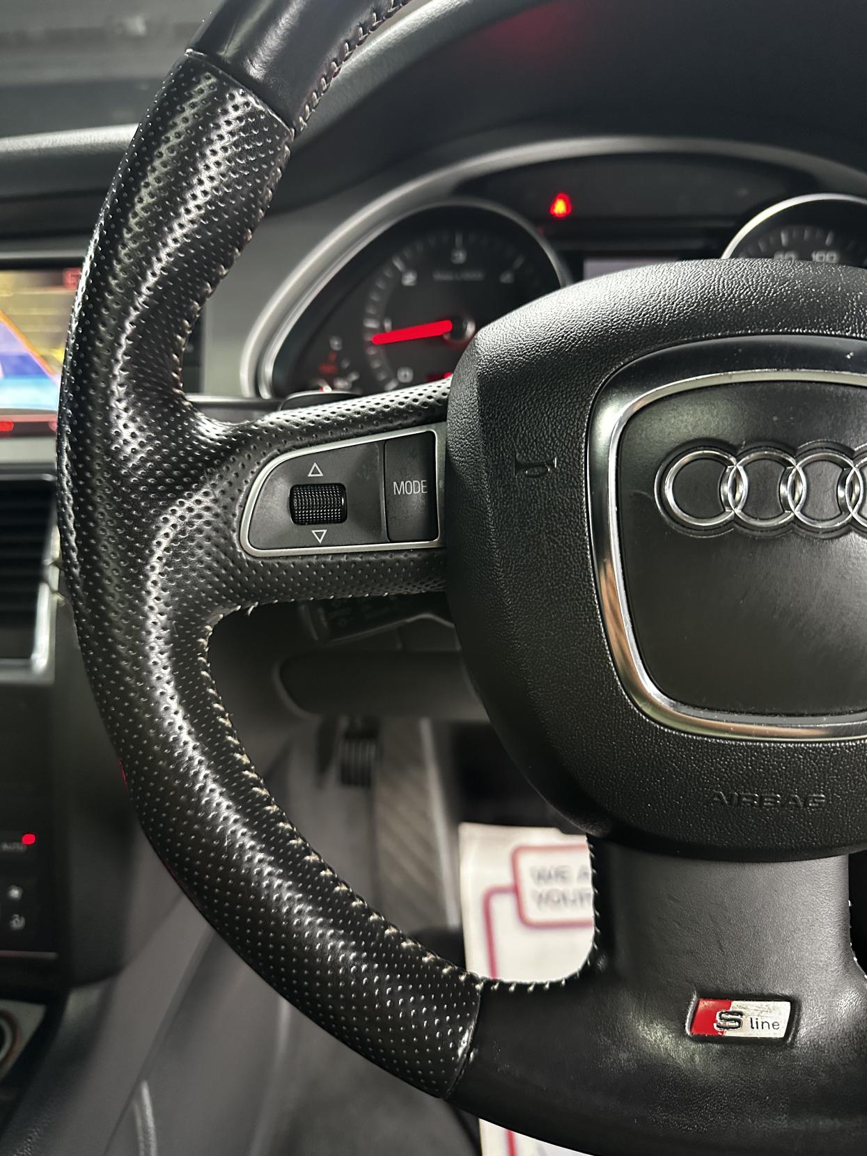 Audi Q7 3.0 TDI V6 S line SUV 5dr Diesel Tiptronic quattro Euro 5 (240 ps)