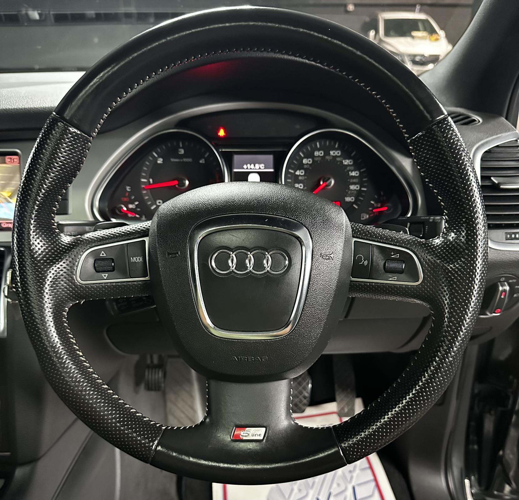 Audi Q7 3.0 TDI V6 S line SUV 5dr Diesel Tiptronic quattro Euro 5 (240 ps)