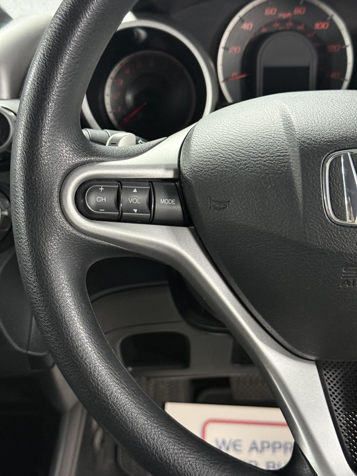 Honda Jazz 1.4 i-VTEC ES Hatchback 5dr Petrol i SHIFT Euro 4 (100 ps)