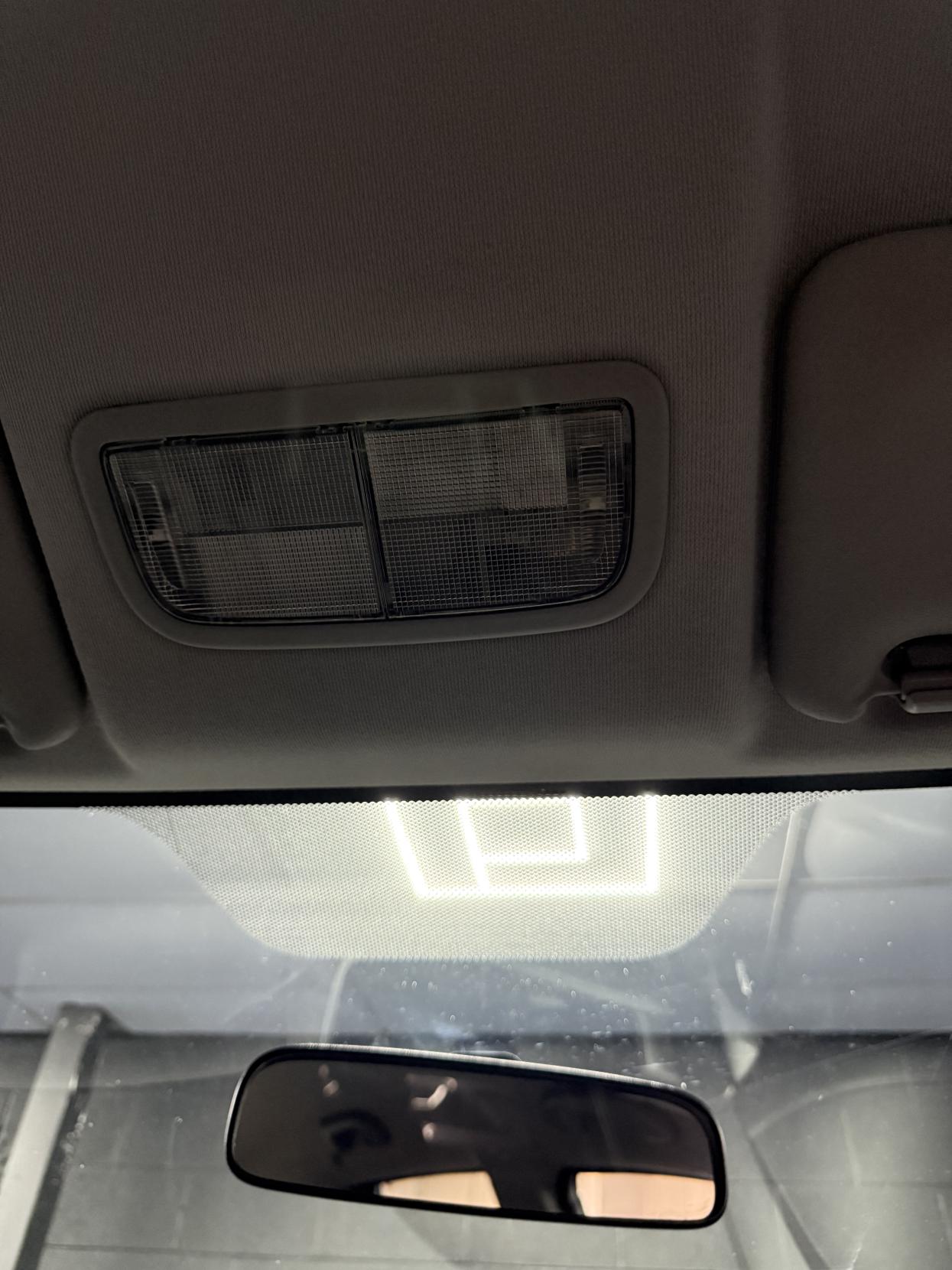 Honda Jazz 1.4 i-VTEC ES Hatchback 5dr Petrol i SHIFT Euro 4 (100 ps)