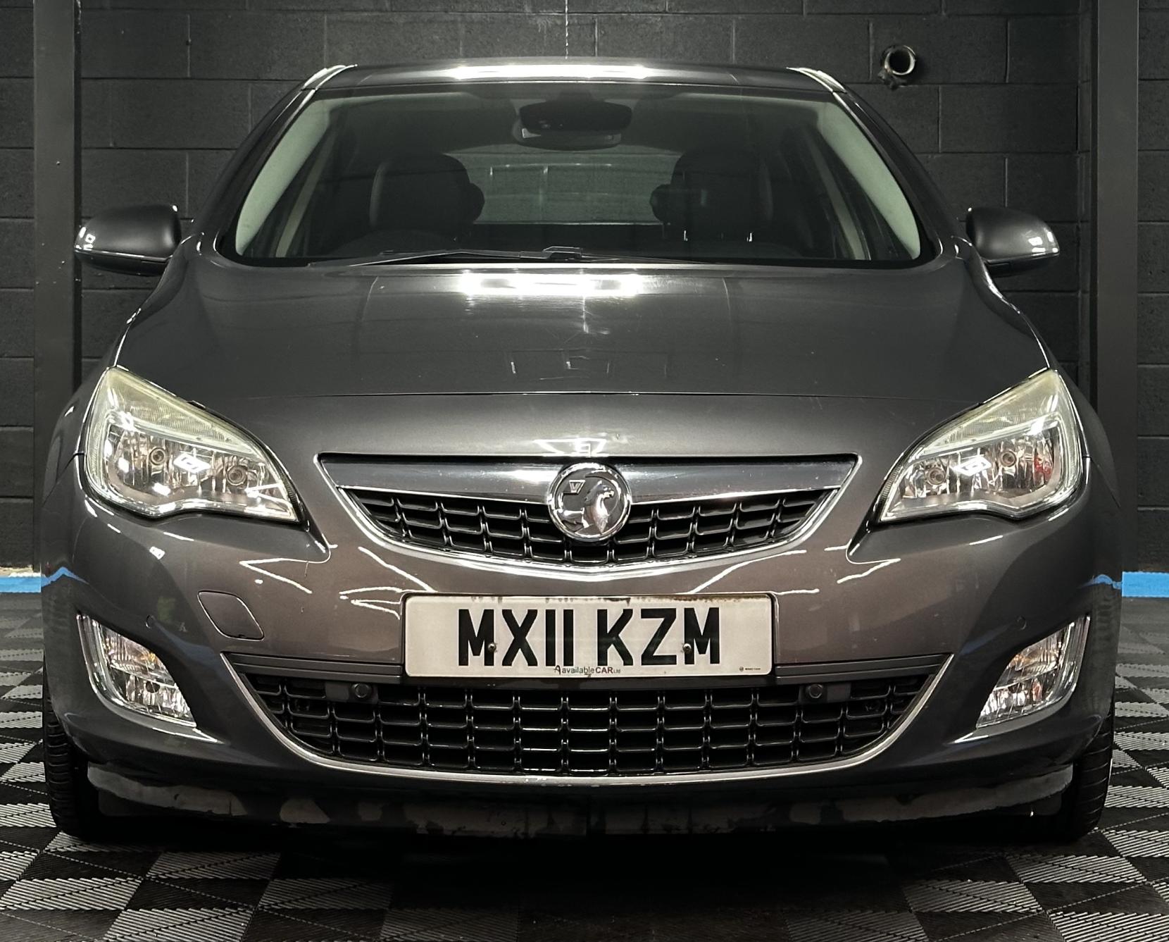 Vauxhall Astra 1.6 16v SE Hatchback 5dr Petrol Auto Euro 5 (115 ps)