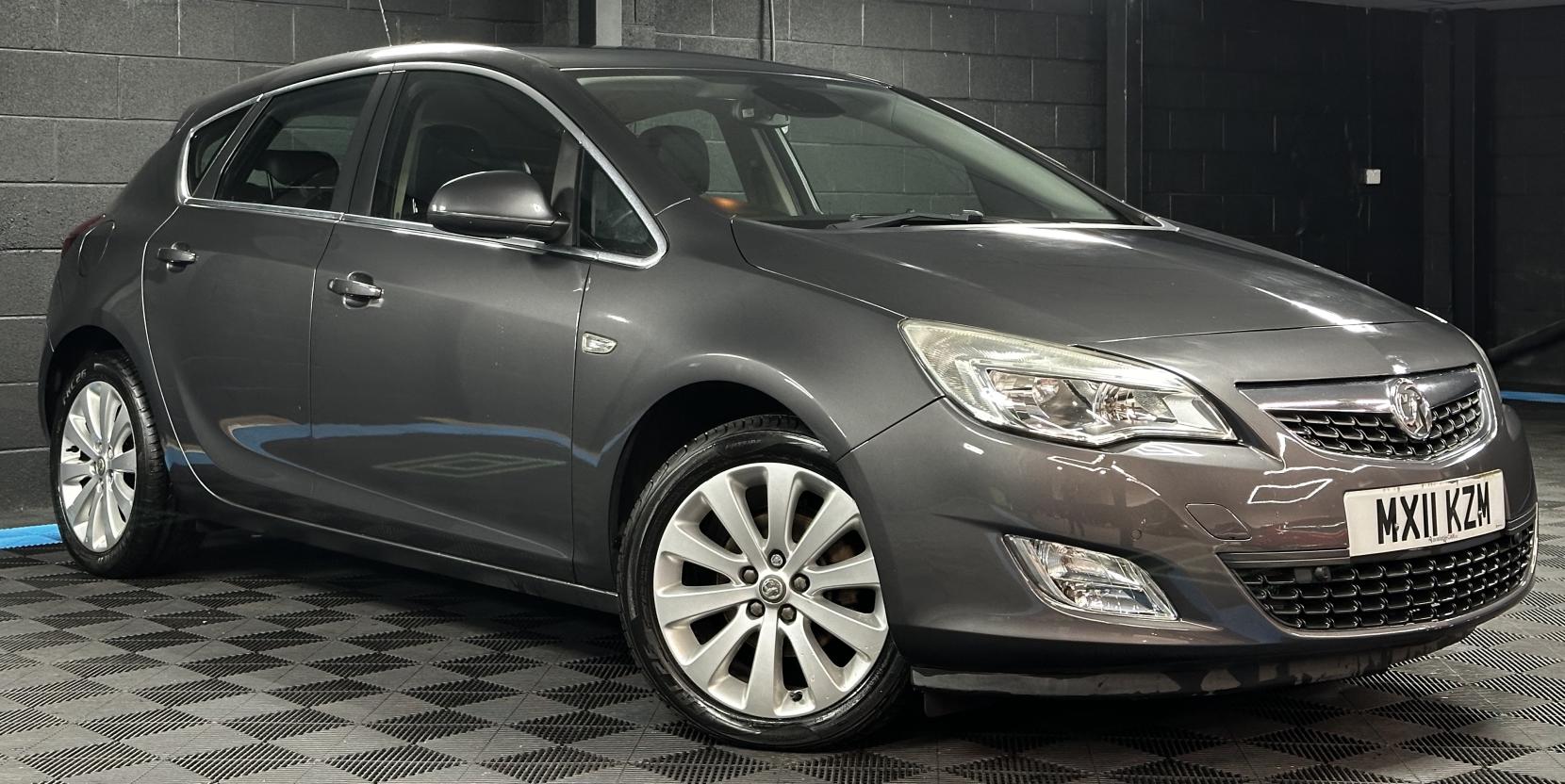 Vauxhall Astra 1.6 16v SE Hatchback 5dr Petrol Auto Euro 5 (115 ps)