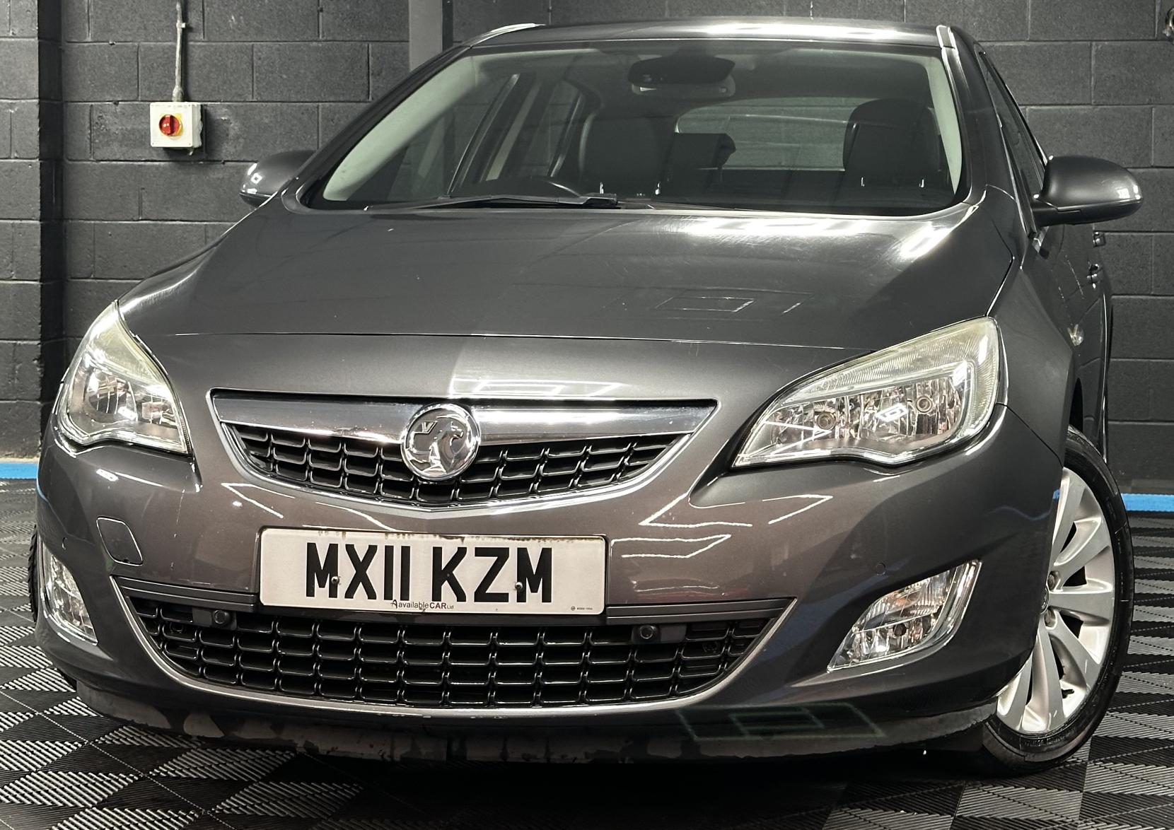 Vauxhall Astra 1.6 16v SE Hatchback 5dr Petrol Auto Euro 5 (115 ps)