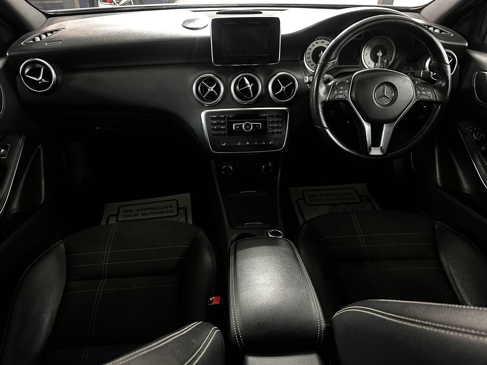 Mercedes-Benz A Class 1.8 A180 CDI Sport Hatchback 5dr Diesel 7G-DCT Euro 5 (s/s) (109 ps)