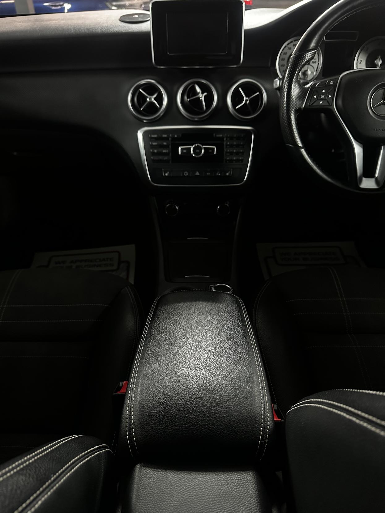 Mercedes-Benz A Class 1.8 A180 CDI Sport Hatchback 5dr Diesel 7G-DCT Euro 5 (s/s) (109 ps)