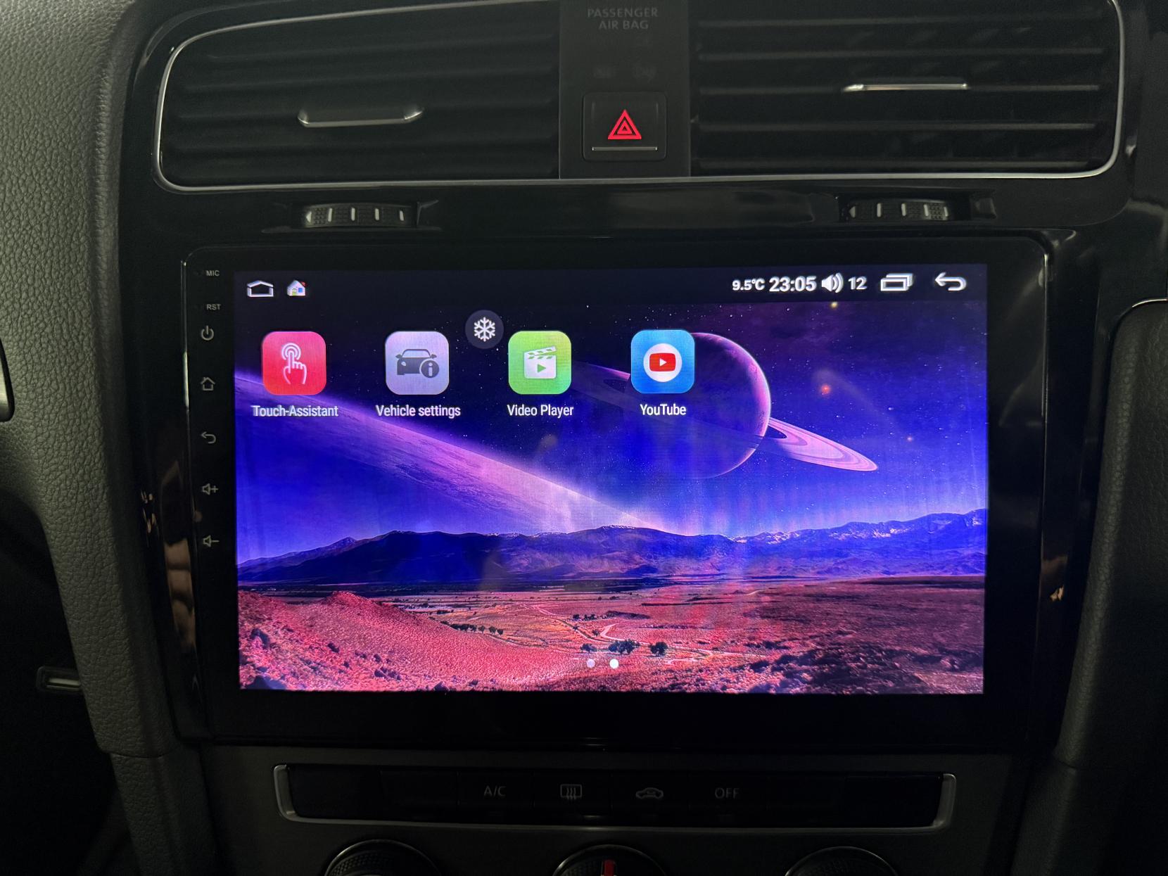 Volkswagen Golf 1.6 TDI BlueMotion Tech SE Hatchback 5dr Diesel DSG Euro 5 (s/s) (105 ps)