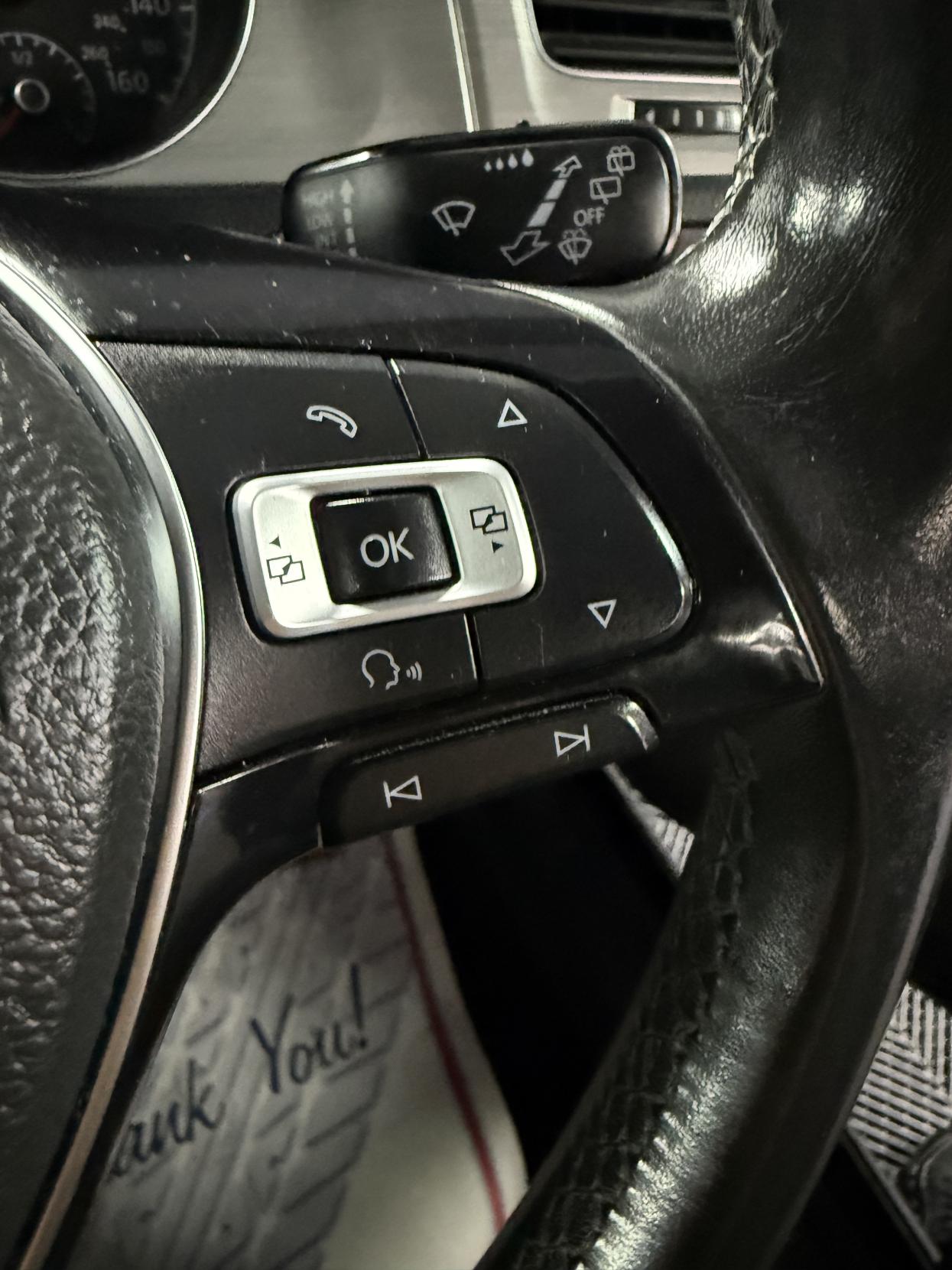 Volkswagen Golf 1.6 TDI BlueMotion Tech SE Hatchback 5dr Diesel DSG Euro 5 (s/s) (105 ps)