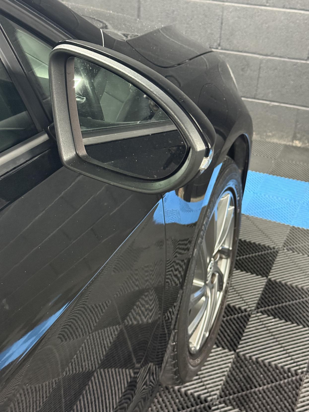 Volkswagen Golf 1.6 TDI BlueMotion Tech SE Hatchback 5dr Diesel DSG Euro 5 (s/s) (105 ps)