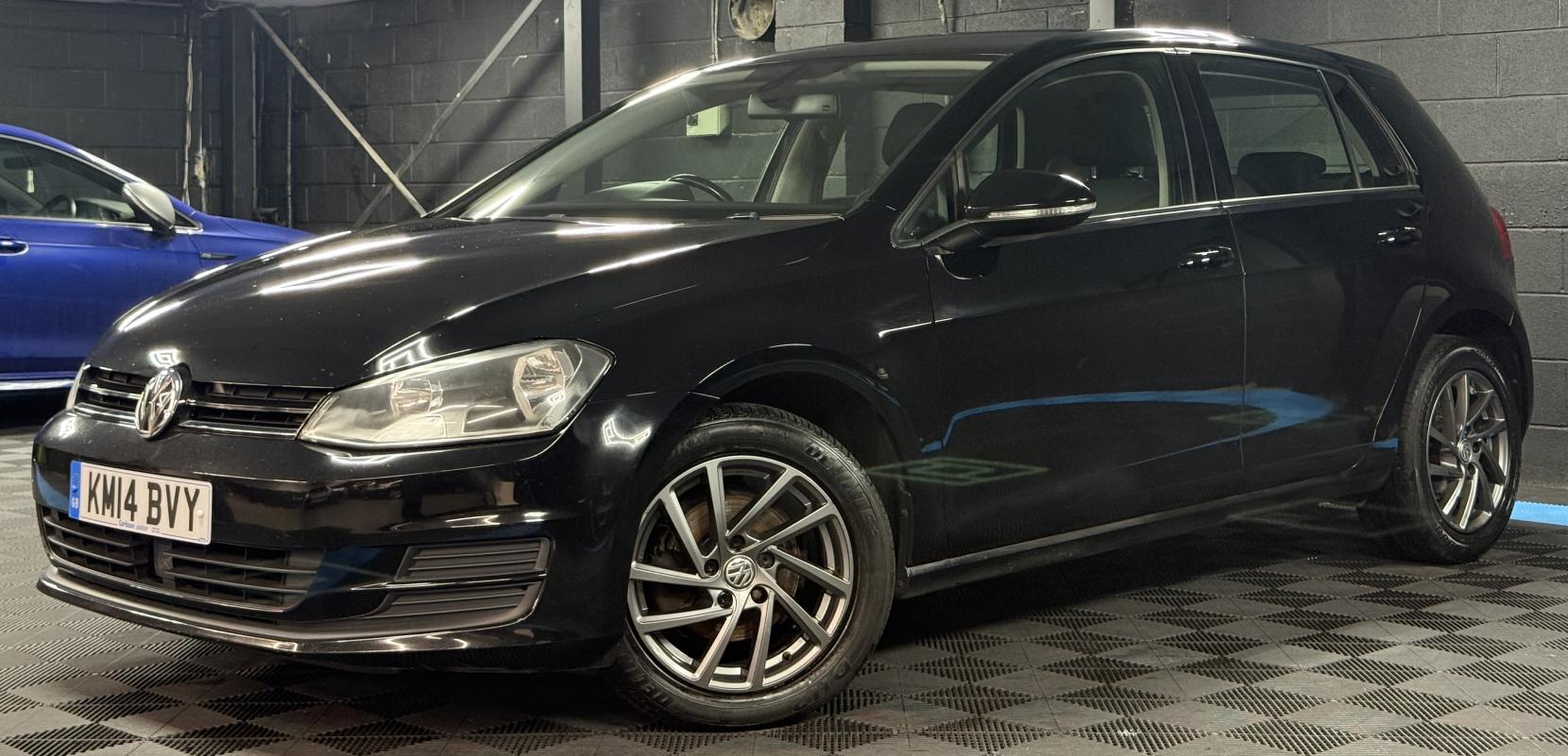 Volkswagen Golf 1.6 TDI BlueMotion Tech SE Hatchback 5dr Diesel DSG Euro 5 (s/s) (105 ps)