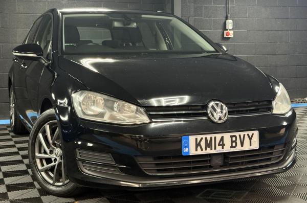 Volkswagen Golf 1.6 TDI BlueMotion Tech SE Hatchback 5dr Diesel DSG Euro 5 (s/s) (105 ps)