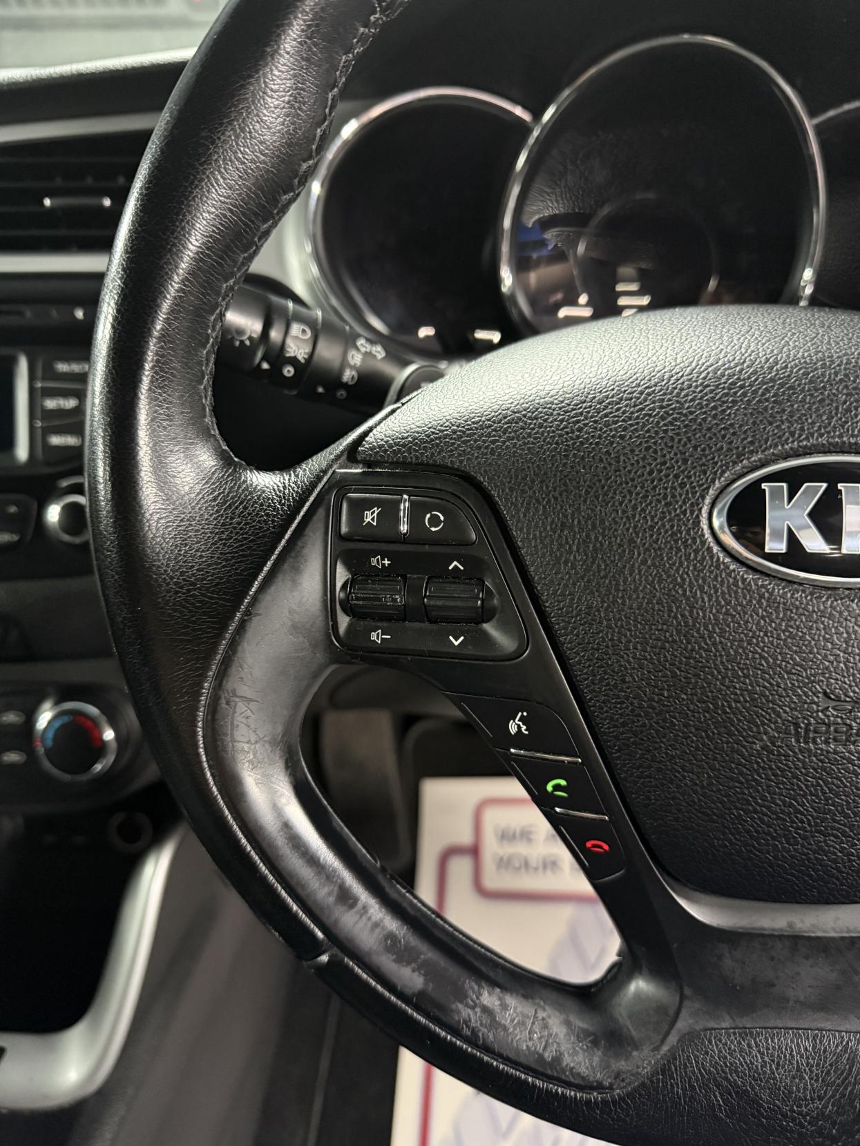 Kia Ceed 1.6 CRDi 2 Hatchback 5dr Diesel Auto Euro 5 (126 bhp)