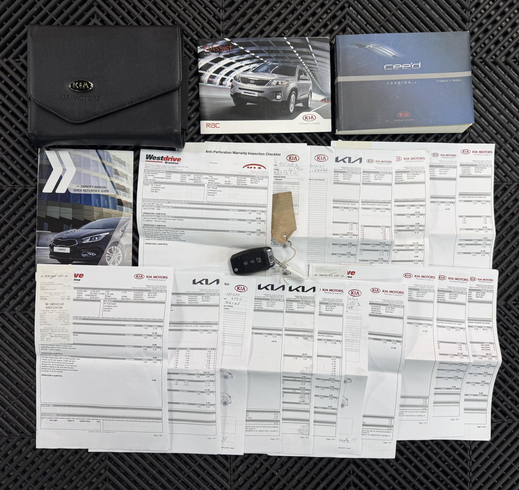 Kia Ceed 1.6 CRDi 2 Hatchback 5dr Diesel Auto Euro 5 (126 bhp)