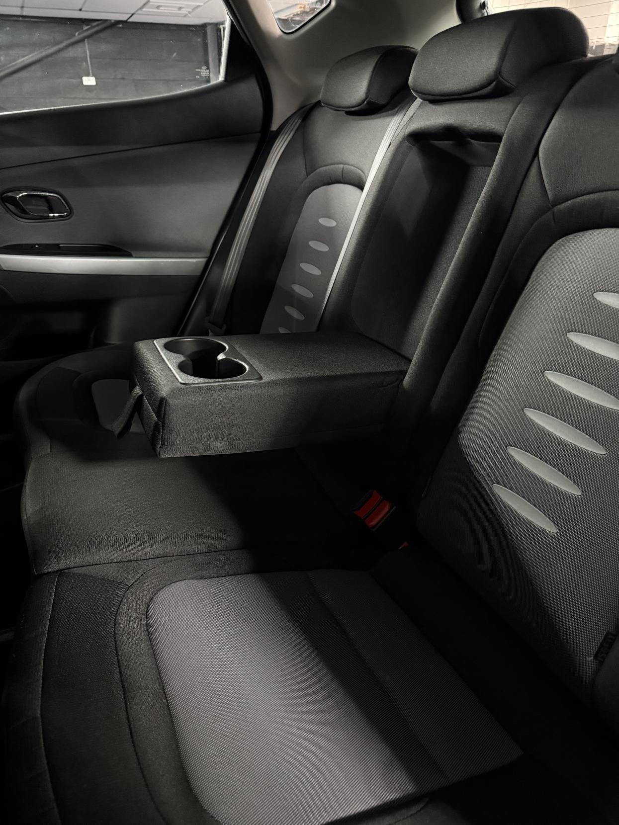 Kia Ceed 1.6 CRDi 2 Hatchback 5dr Diesel Auto Euro 5 (126 bhp)