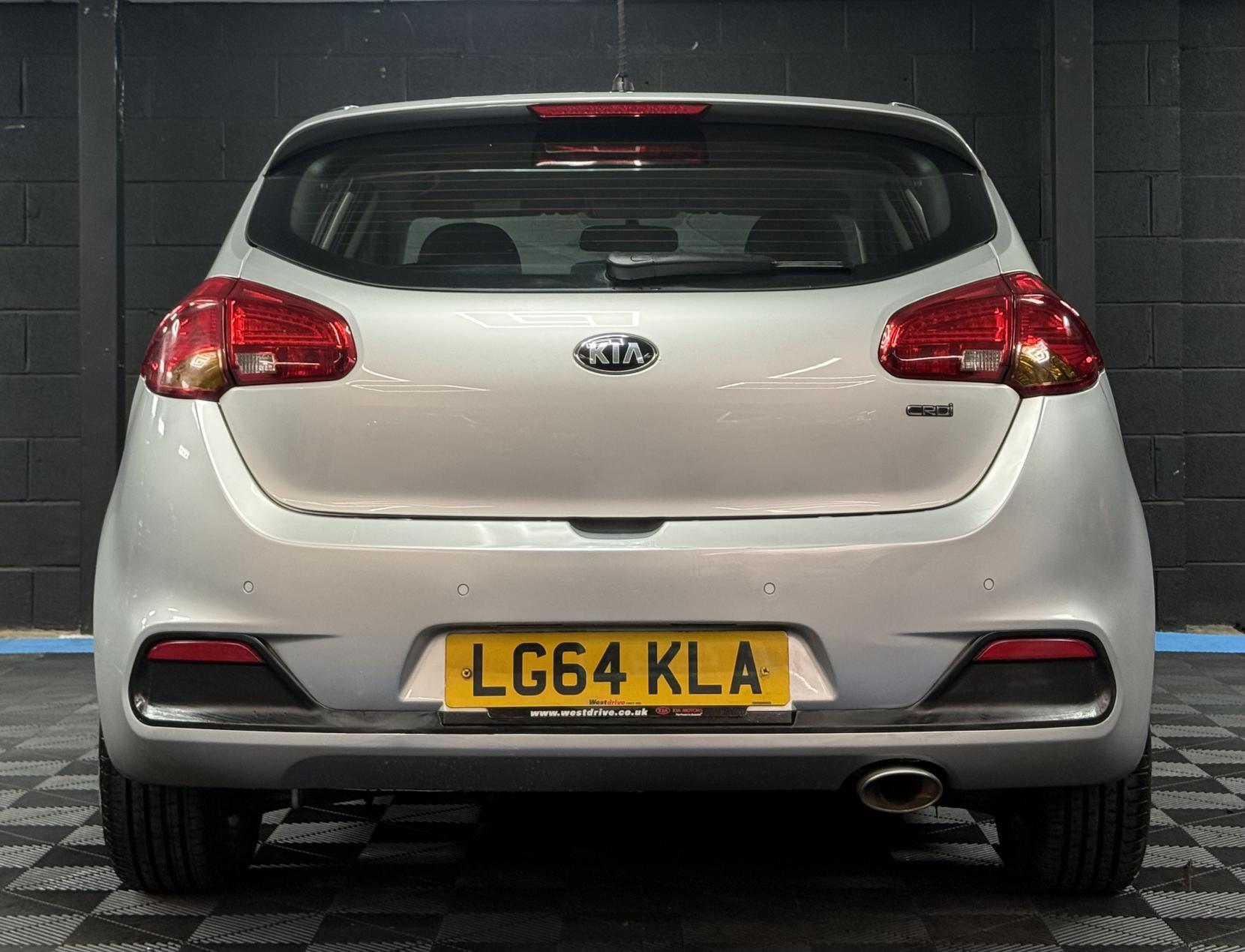 Kia Ceed 1.6 CRDi 2 Hatchback 5dr Diesel Auto Euro 5 (126 bhp)