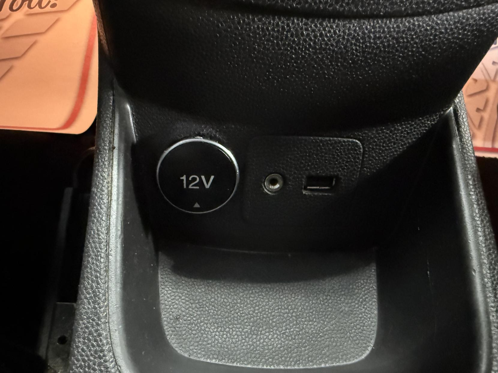 Ford Fiesta 1.0T EcoBoost Zetec Hatchback 5dr Petrol Powershift Euro 6 (100 ps)