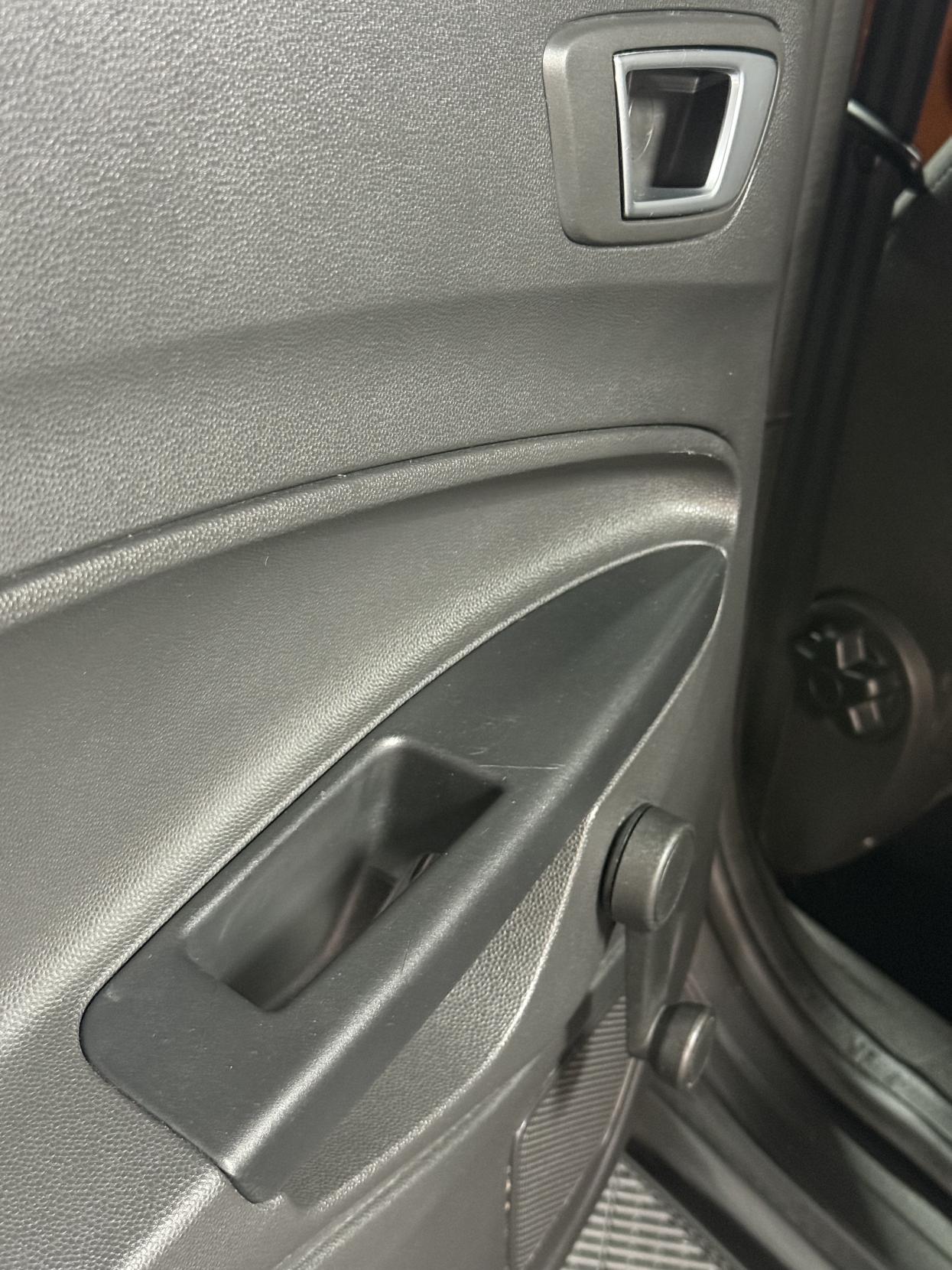 Ford Fiesta 1.0T EcoBoost Zetec Hatchback 5dr Petrol Powershift Euro 6 (100 ps)