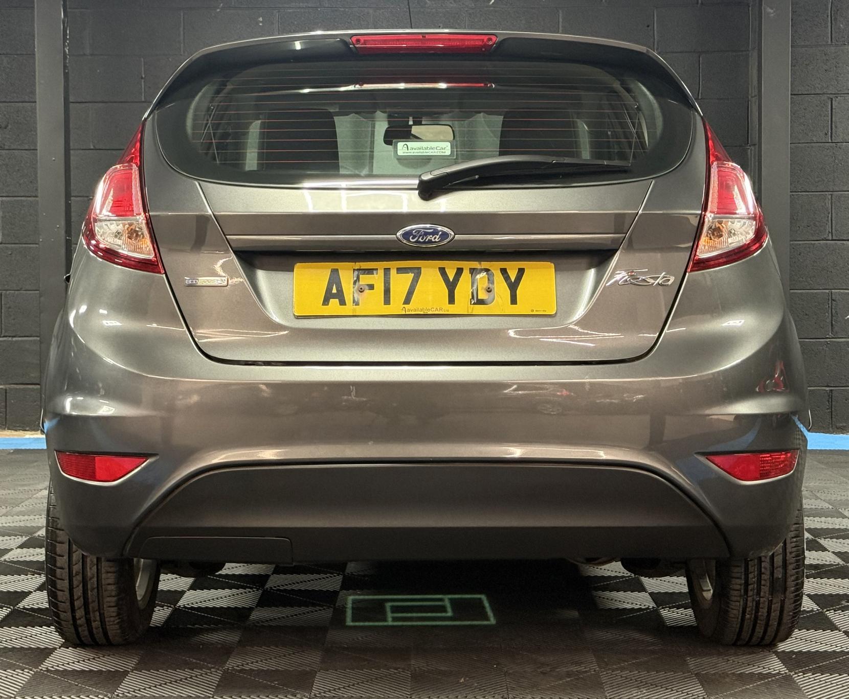 Ford Fiesta 1.0T EcoBoost Zetec Hatchback 5dr Petrol Powershift Euro 6 (100 ps)