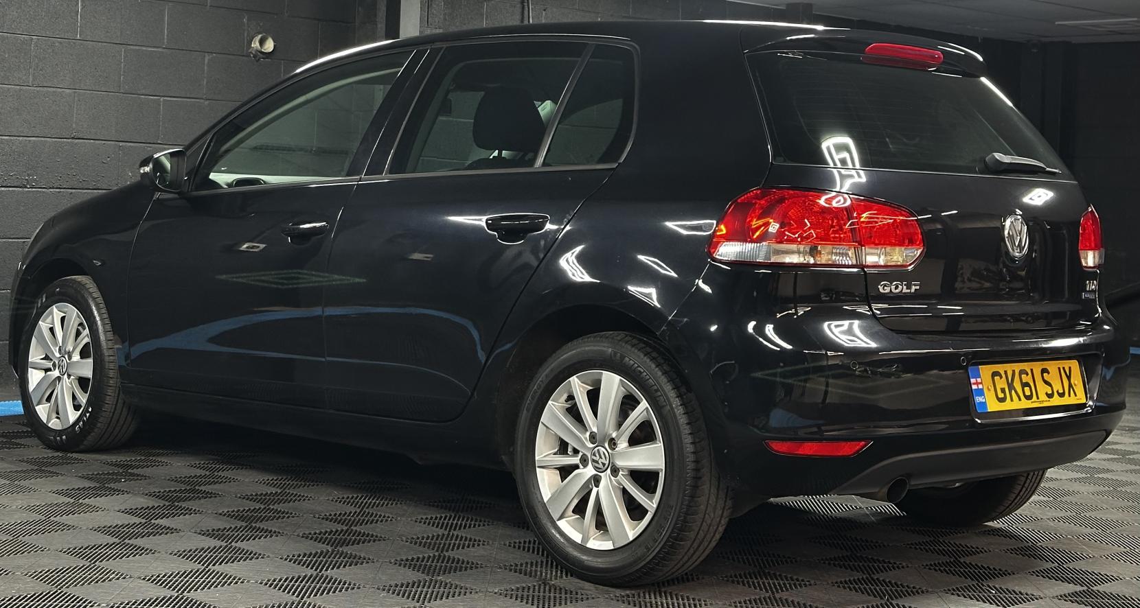 Volkswagen Golf 1.6 TDI Match Hatchback 5dr Diesel DSG Euro 5 (105 ps)
