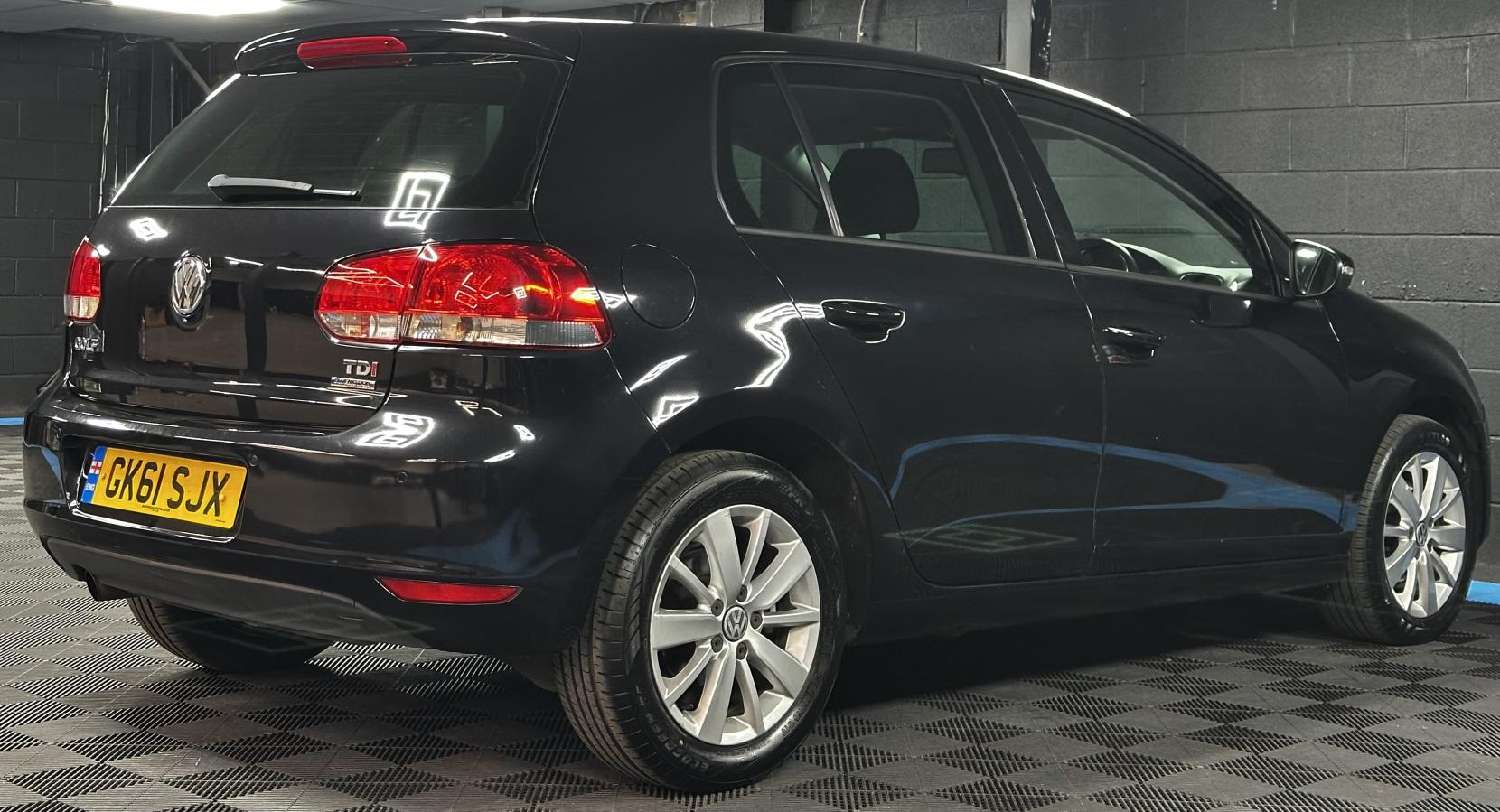 Volkswagen Golf 1.6 TDI Match Hatchback 5dr Diesel DSG Euro 5 (105 ps)