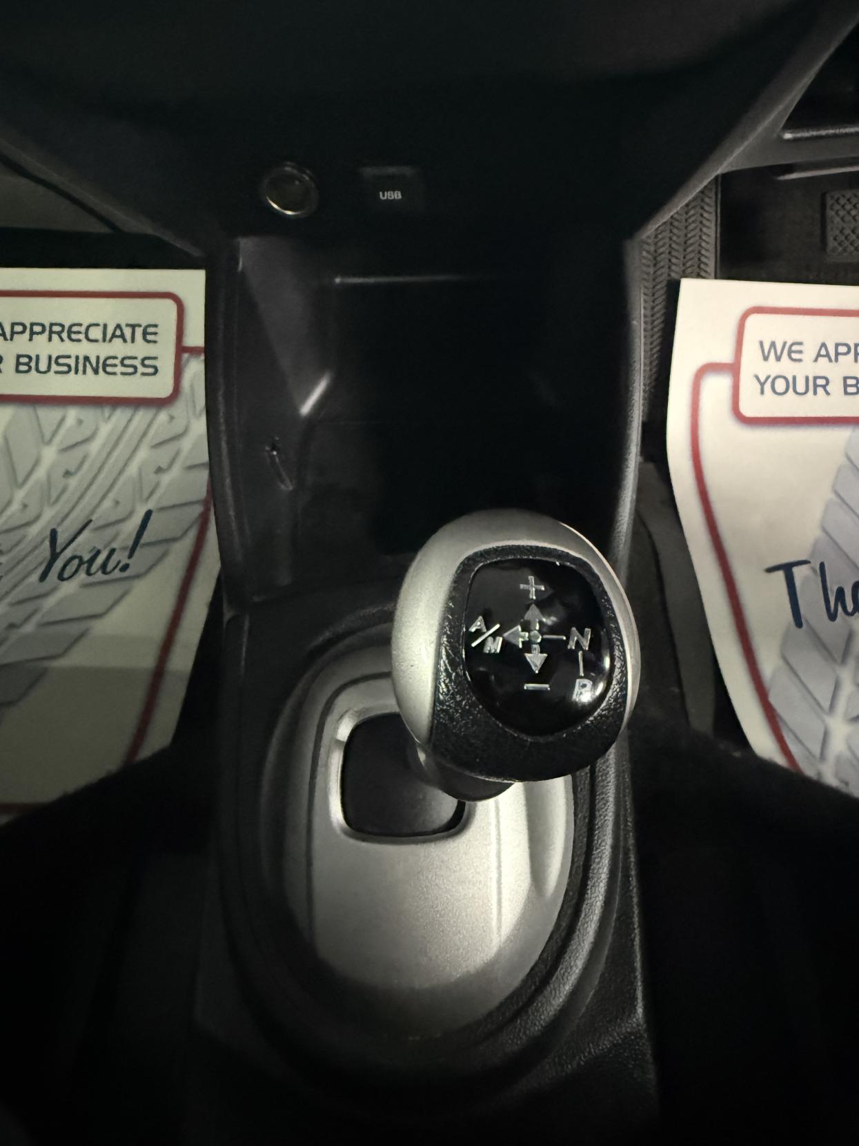 Honda Jazz 1.4 i-VTEC EX Hatchback 5dr Petrol i SHIFT Euro 4 (100 ps)