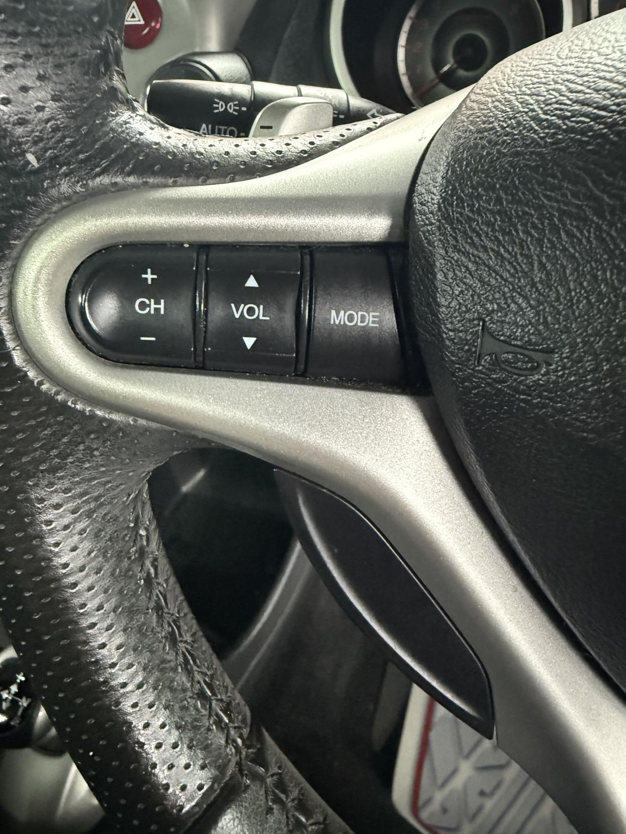 Honda Jazz 1.4 i-VTEC EX Hatchback 5dr Petrol i SHIFT Euro 4 (100 ps)