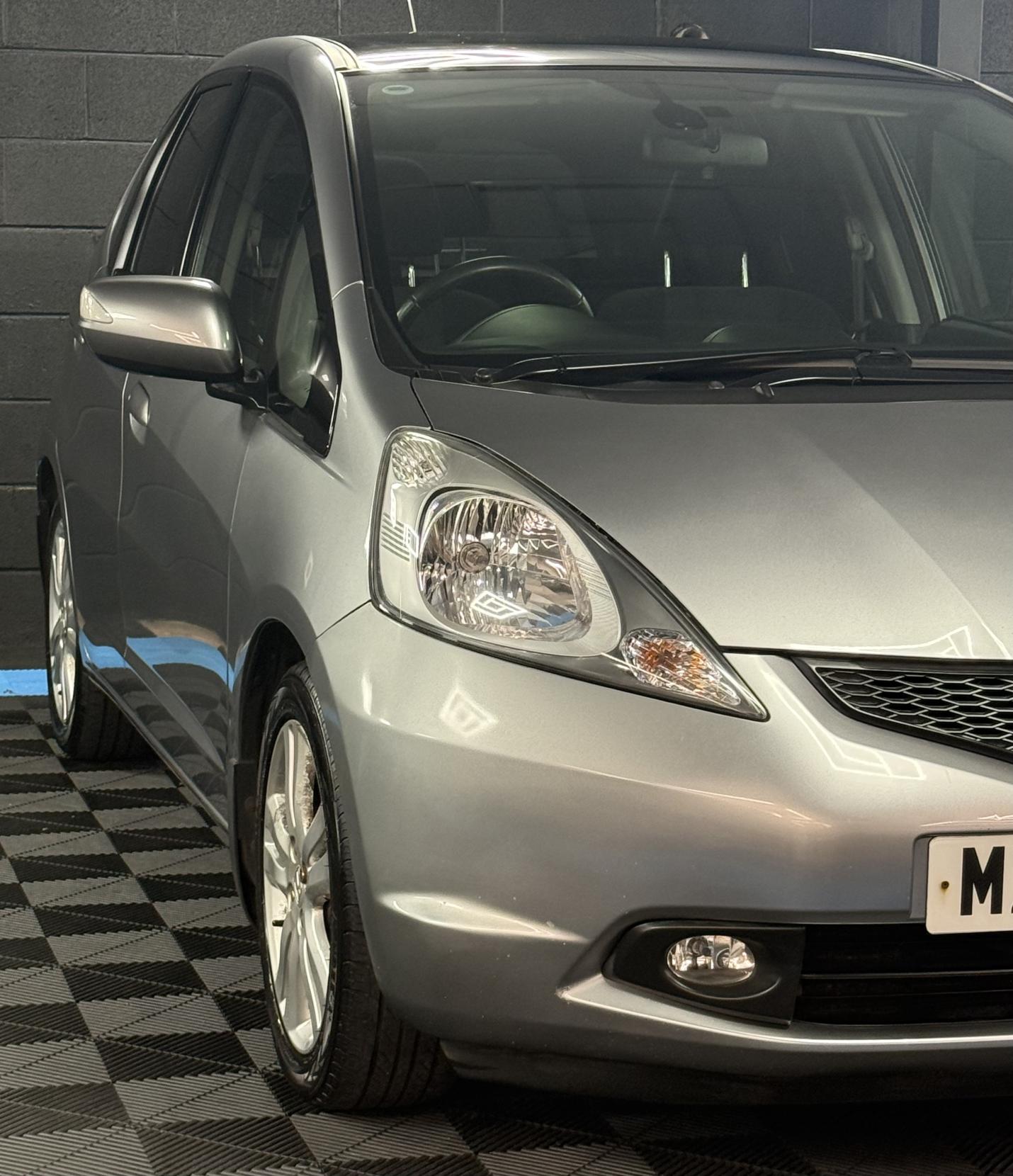 Honda Jazz 1.4 i-VTEC EX Hatchback 5dr Petrol i SHIFT Euro 4 (100 ps)