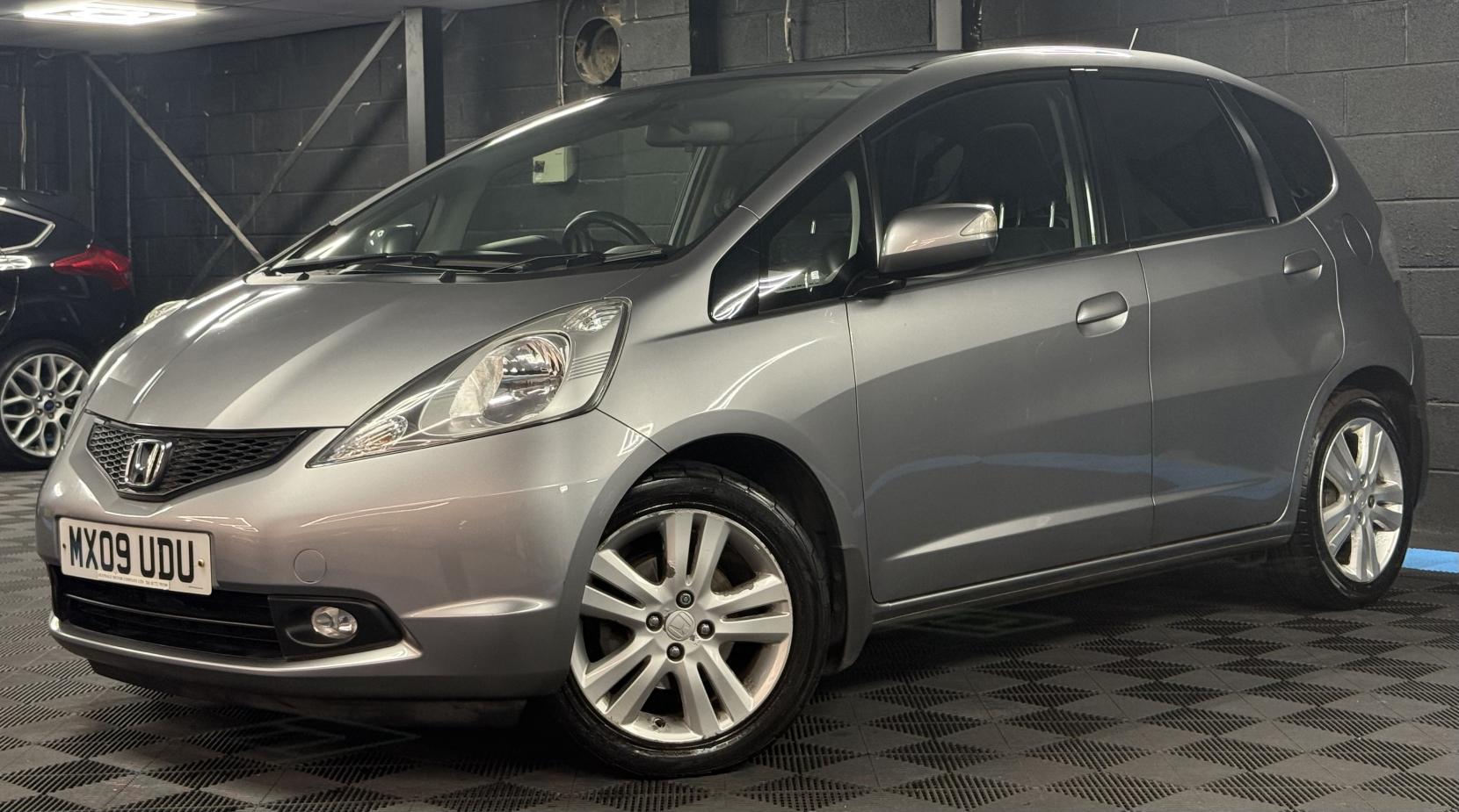 Honda Jazz 1.4 i-VTEC EX Hatchback 5dr Petrol i SHIFT Euro 4 (100 ps)