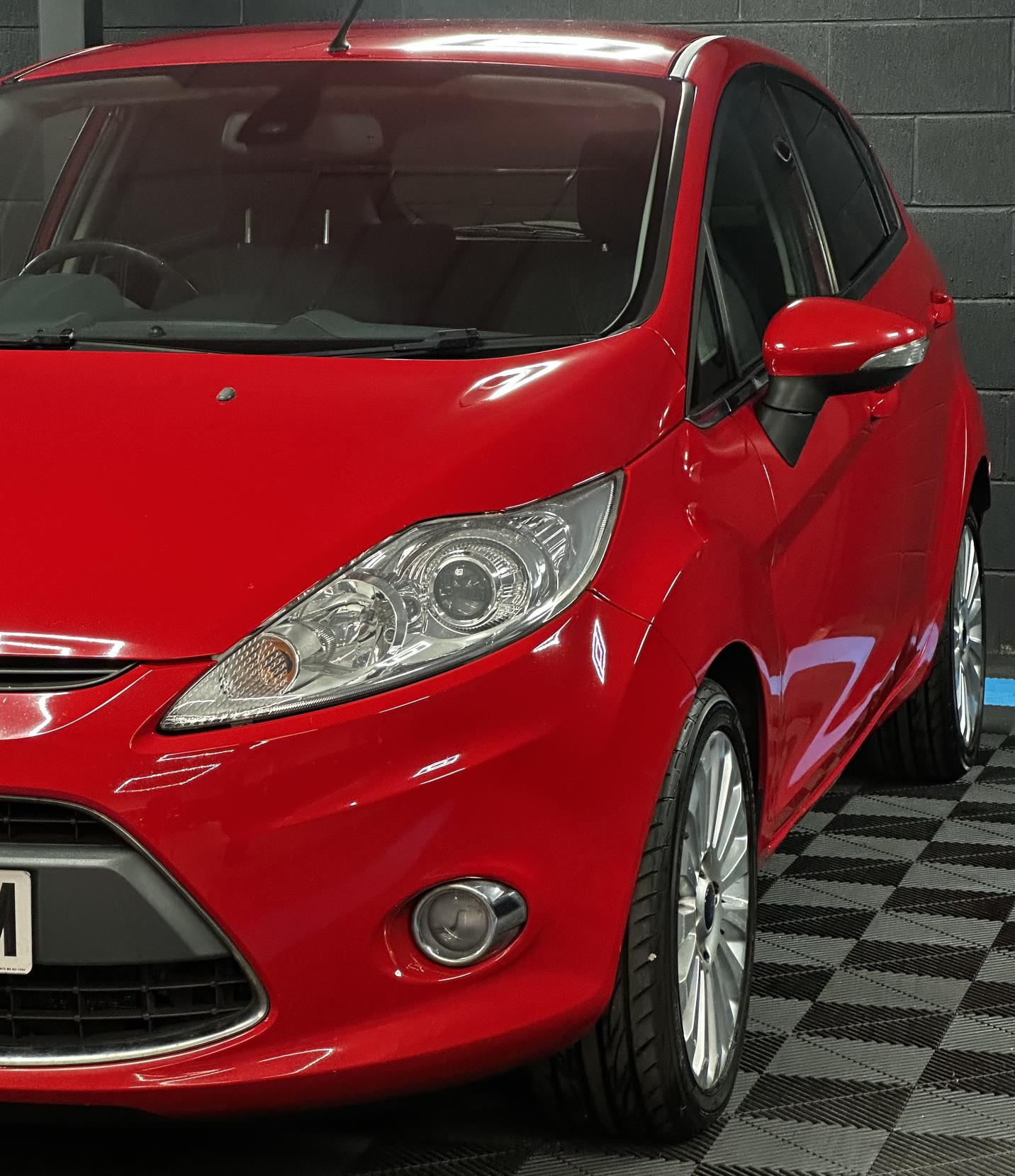 Ford Fiesta 1.4 Titanium Hatchback 5dr Petrol Automatic (154 g/km, 94 bhp)