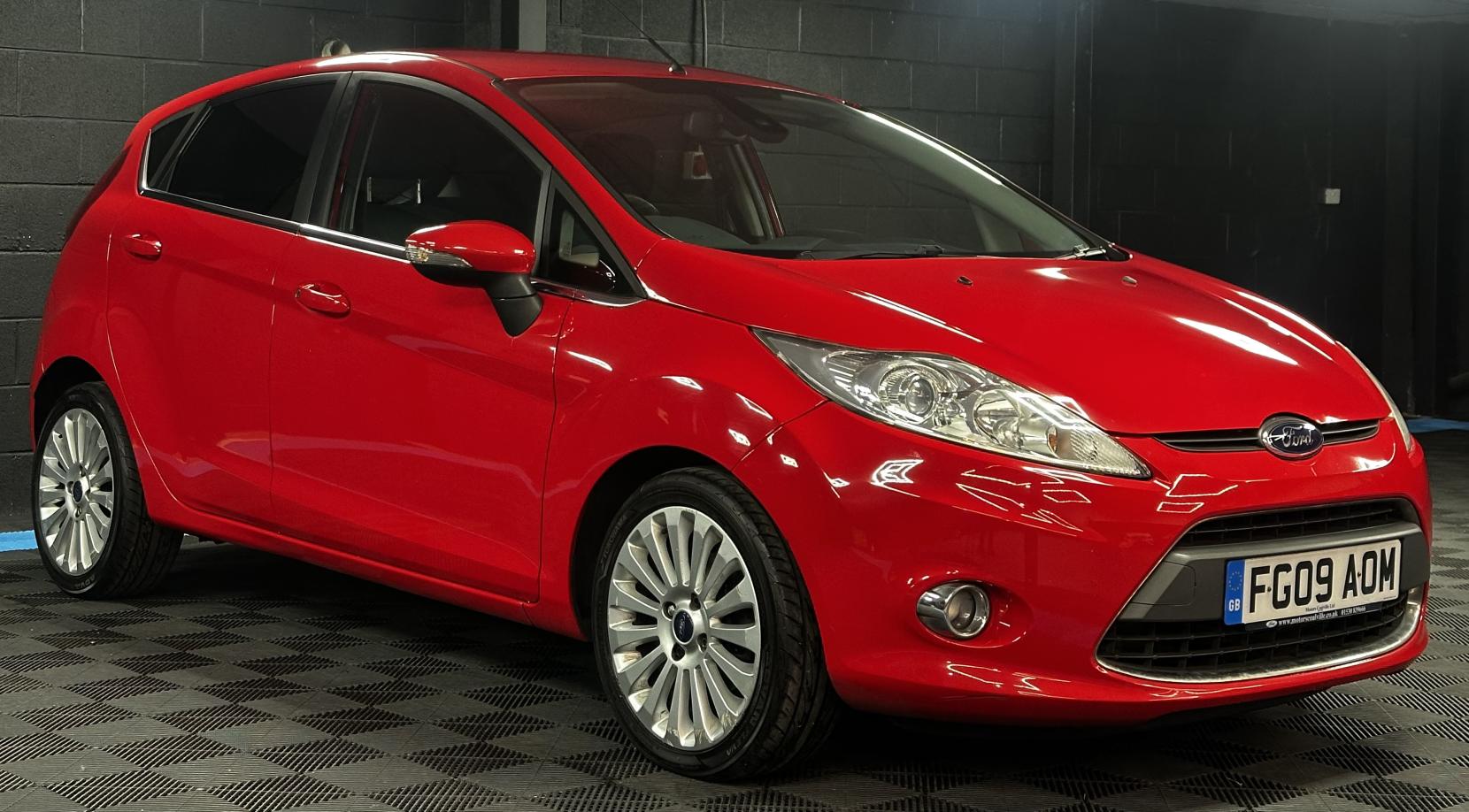 Ford Fiesta 1.4 Titanium Hatchback 5dr Petrol Automatic (154 g/km, 94 bhp)