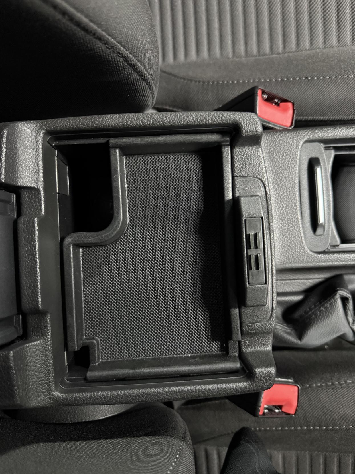 Ford Focus 1.6 Titanium Hatchback 5dr Petrol Powershift Euro 6 (125 ps)