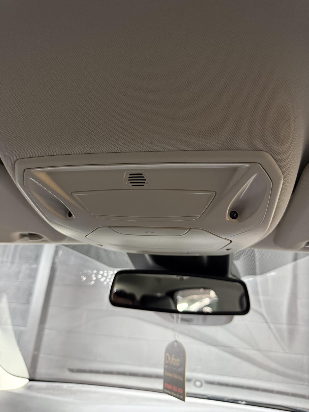 Ford Focus 1.6 Titanium Hatchback 5dr Petrol Powershift Euro 6 (125 ps)