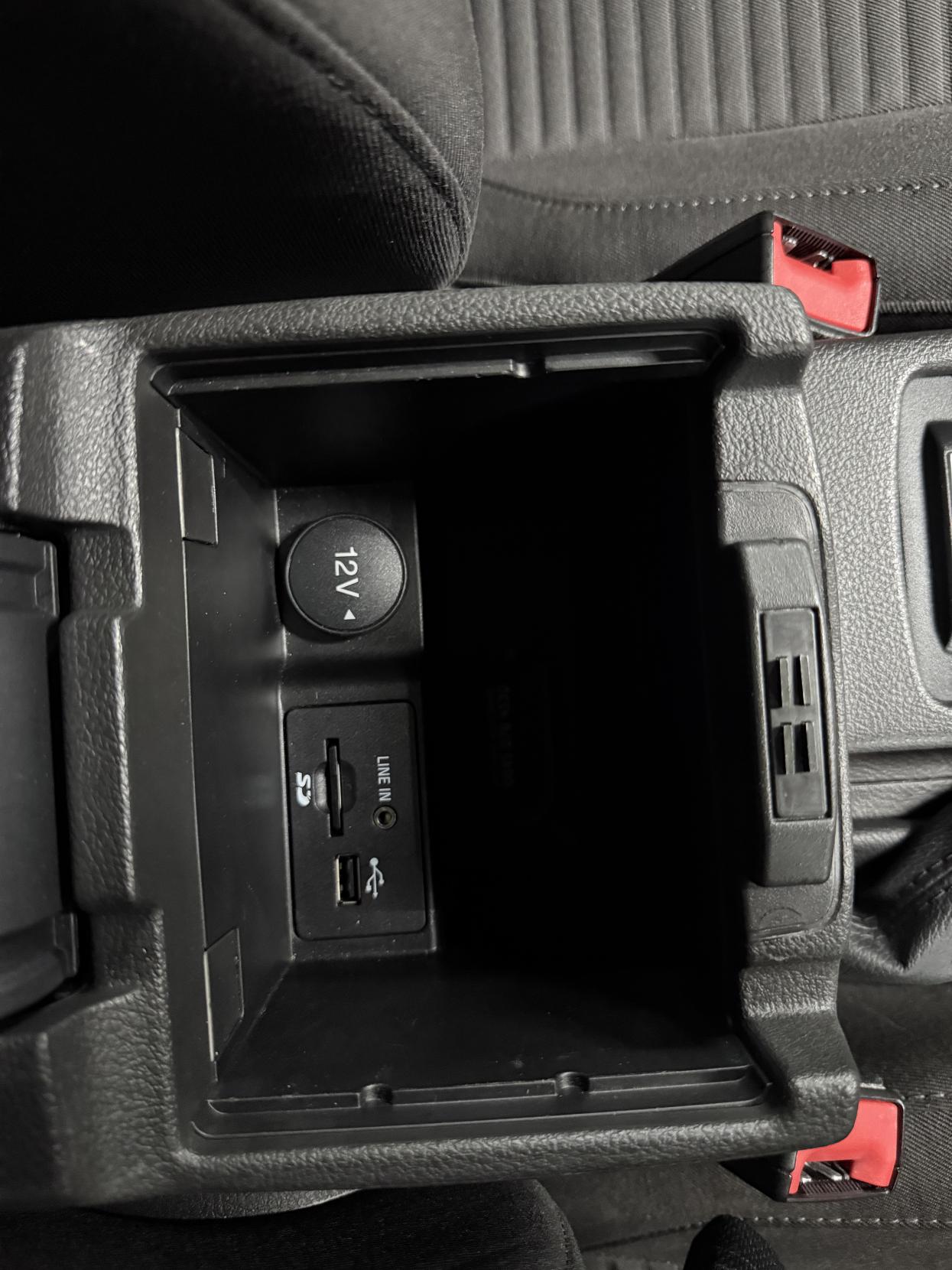 Ford Focus 1.6 Titanium Hatchback 5dr Petrol Powershift Euro 6 (125 ps)