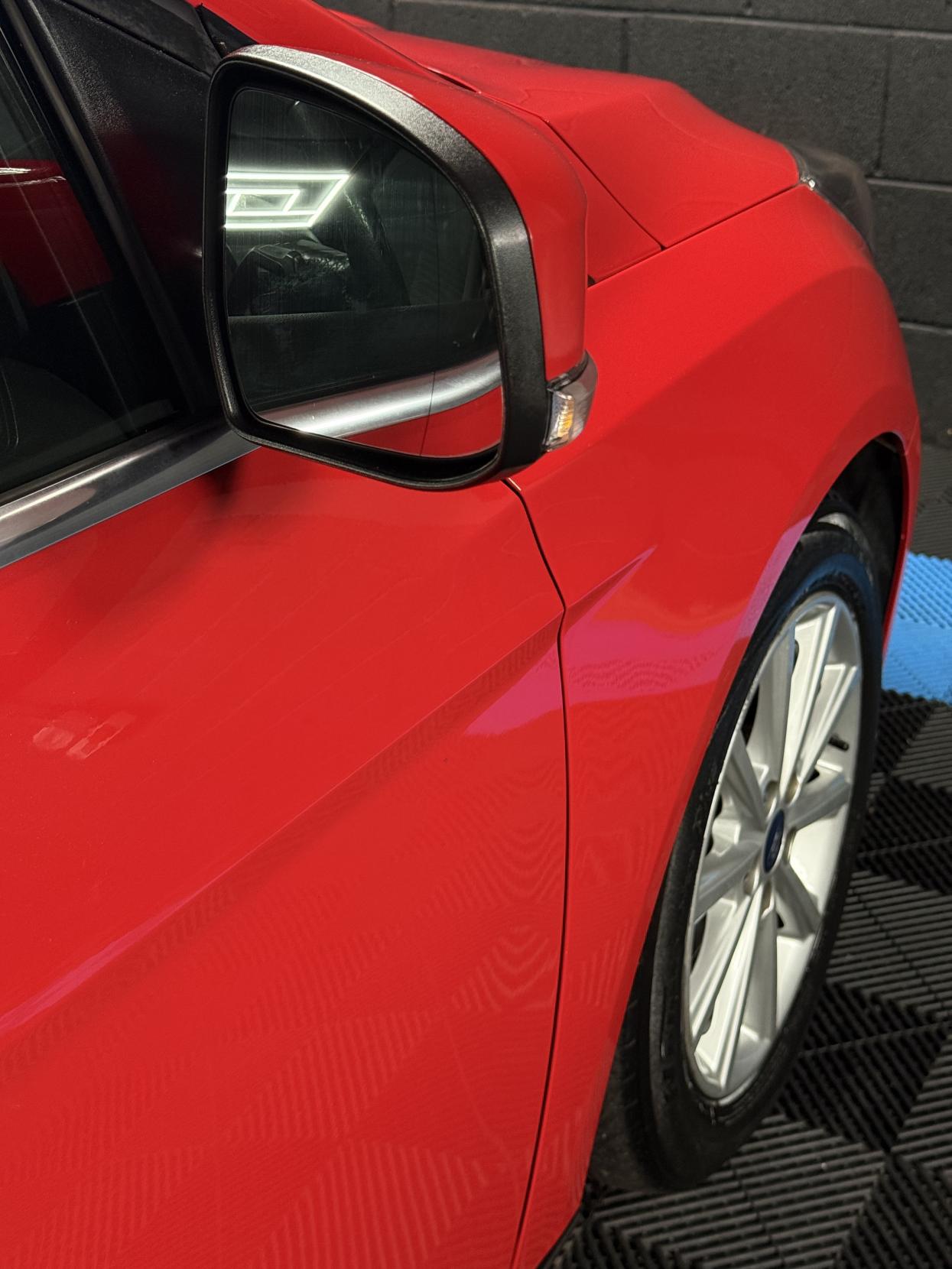 Ford Focus 1.6 Titanium Hatchback 5dr Petrol Powershift Euro 6 (125 ps)