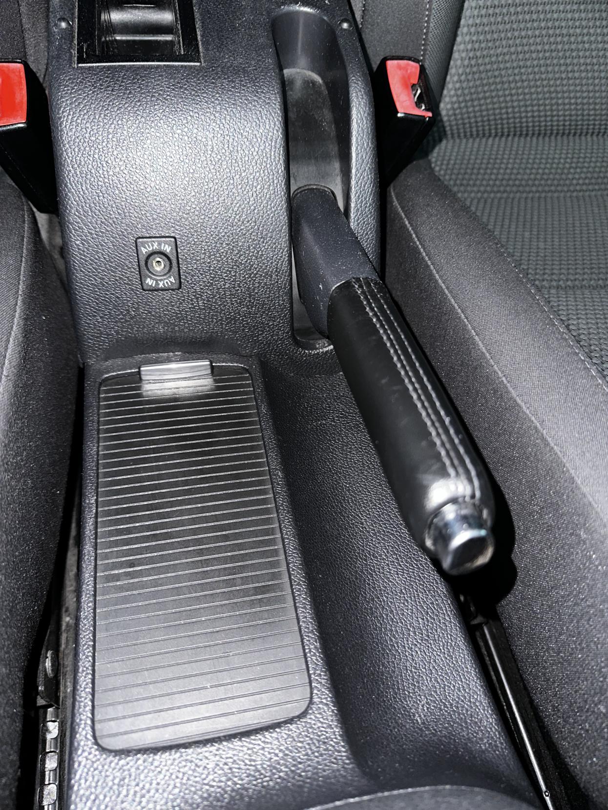 Volkswagen Golf 2.0 TDI Match Hatchback 5dr Diesel DSG Euro 5 (140 ps)