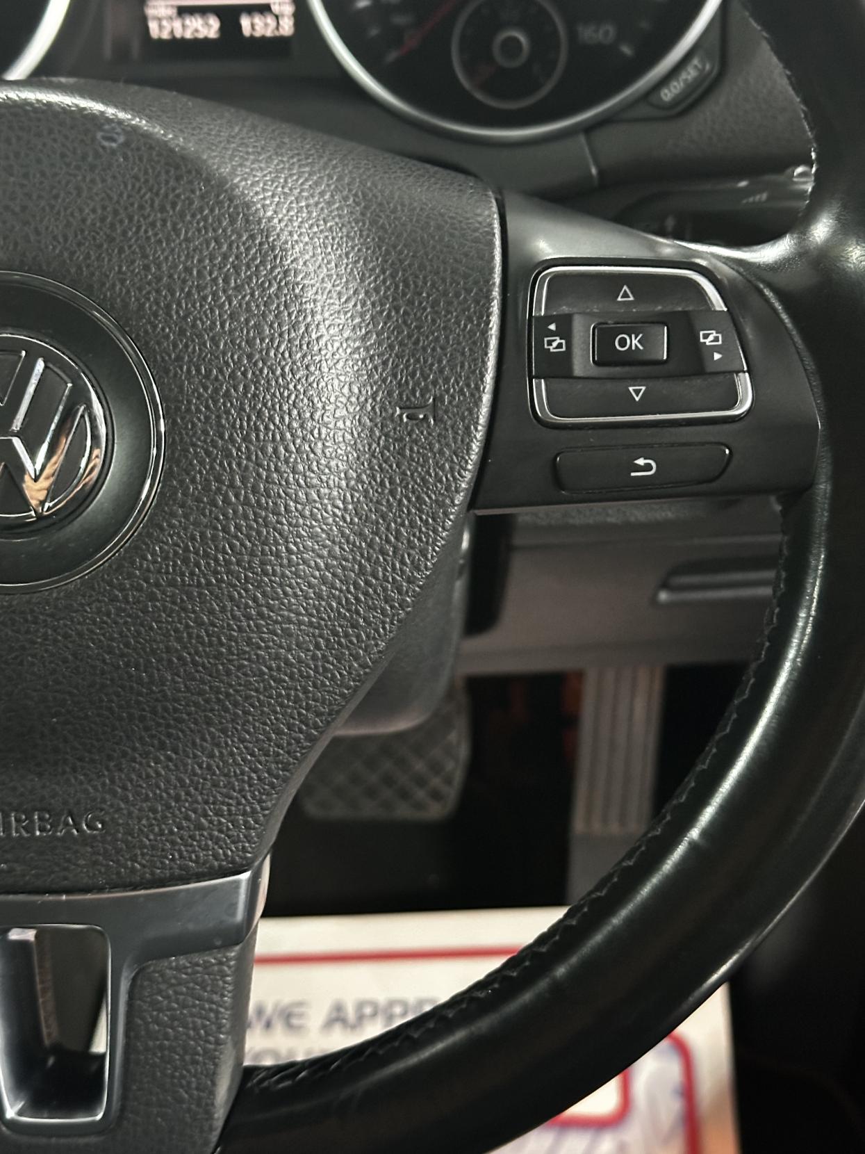 Volkswagen Golf 2.0 TDI Match Hatchback 5dr Diesel DSG Euro 5 (140 ps)
