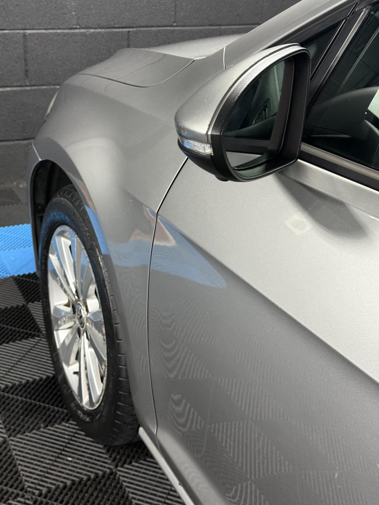 Volkswagen Golf 1.6 TDI BlueMotion Tech SE Hatchback 5dr Diesel DSG Euro 5 (s/s) (105 ps)