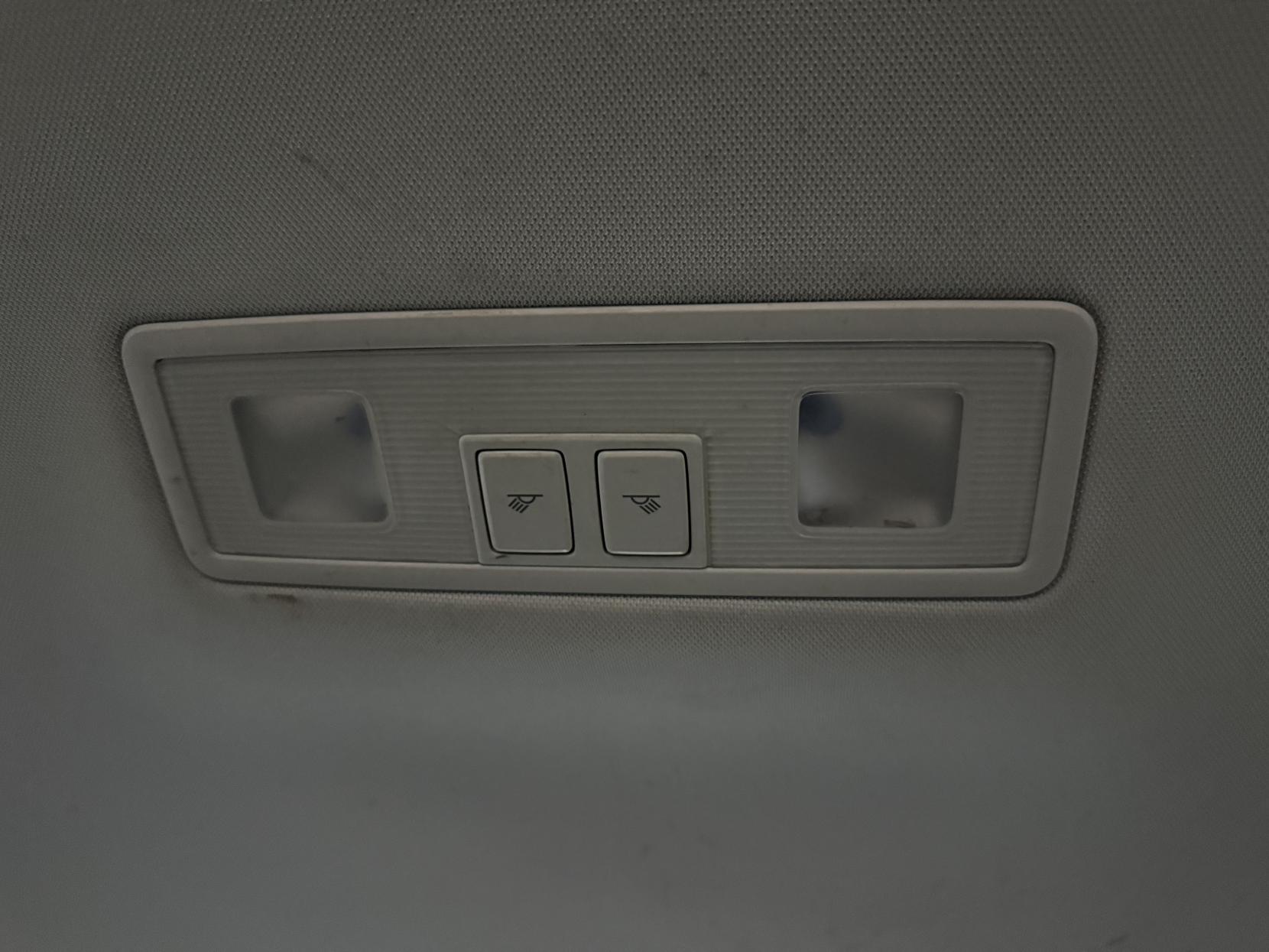 Volkswagen Golf 1.6 TDI BlueMotion Tech SE Hatchback 5dr Diesel DSG Euro 5 (s/s) (105 ps)