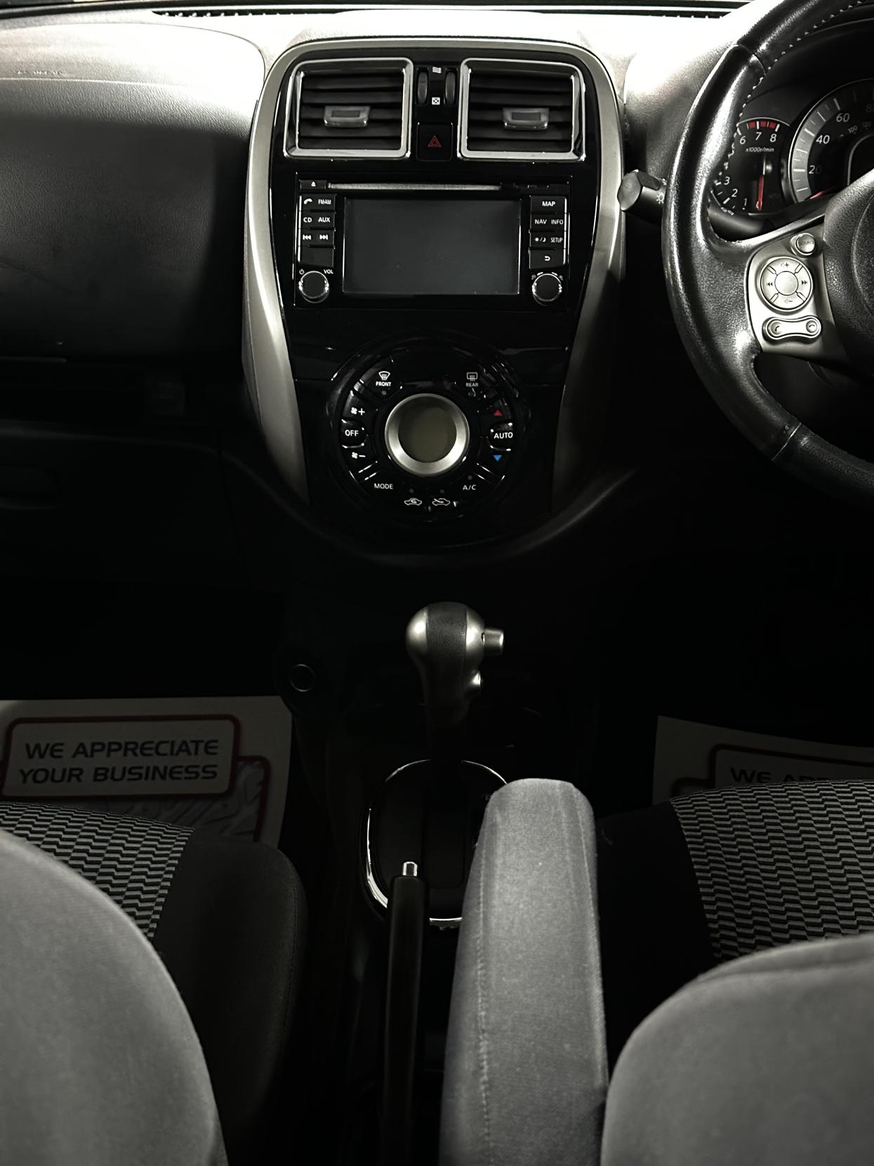 Nissan Micra 1.2 Acenta Hatchback 5dr Petrol CVT Euro 5 (80 ps)
