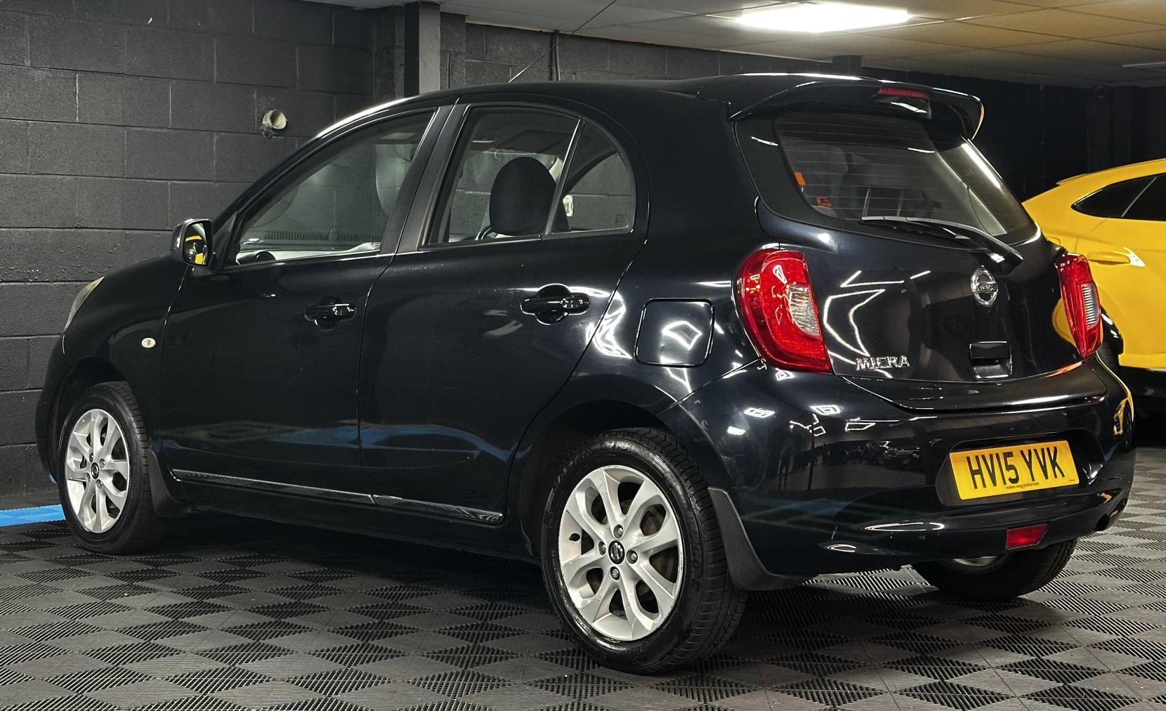 Nissan Micra 1.2 Acenta Hatchback 5dr Petrol CVT Euro 5 (80 ps)