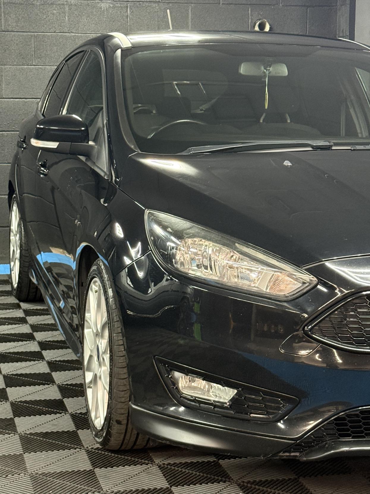 Ford Focus 1.0T EcoBoost ST-Line Hatchback 5dr Petrol Auto Euro 6 (s/s) (125 ps)