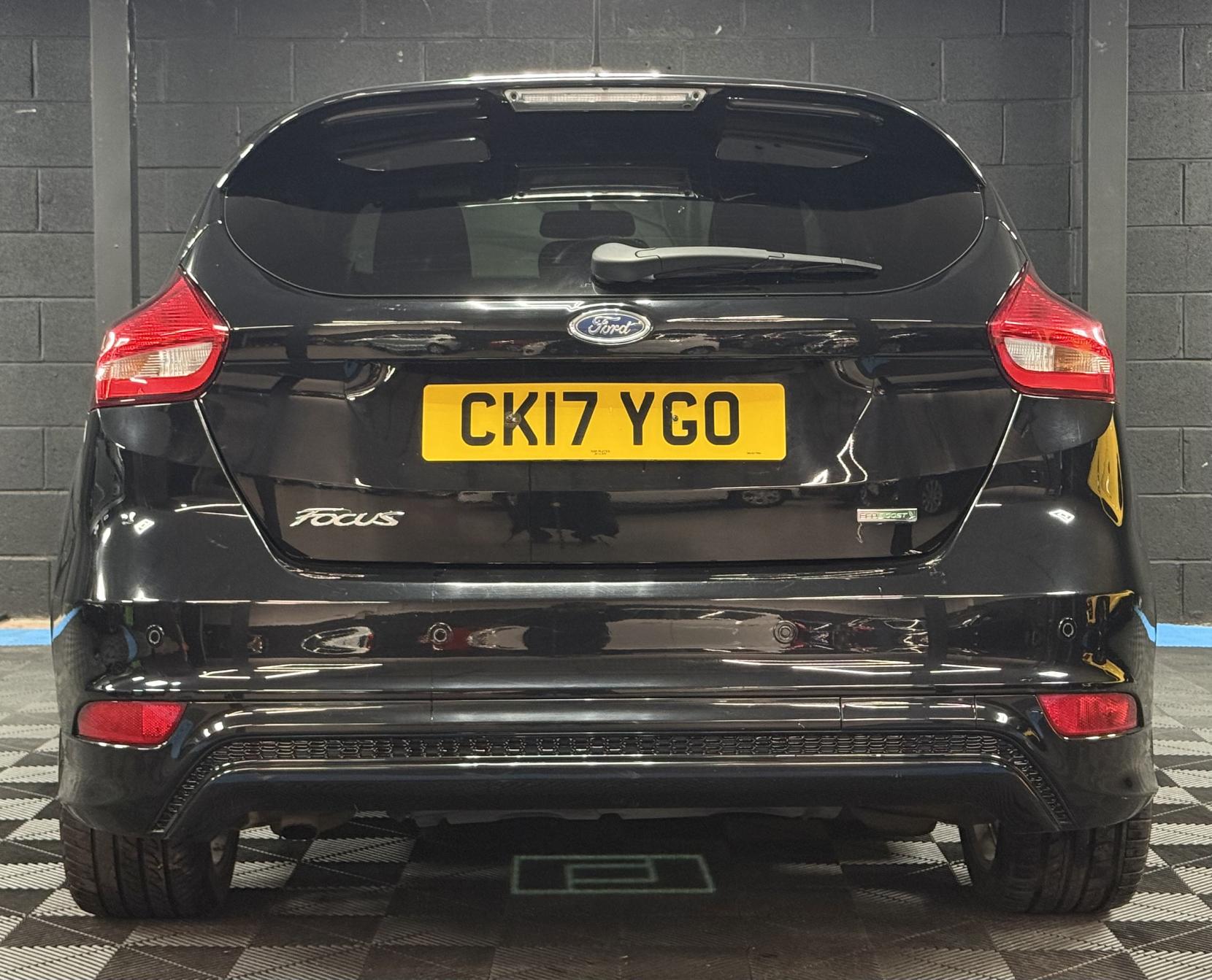 Ford Focus 1.0T EcoBoost ST-Line Hatchback 5dr Petrol Auto Euro 6 (s/s) (125 ps)