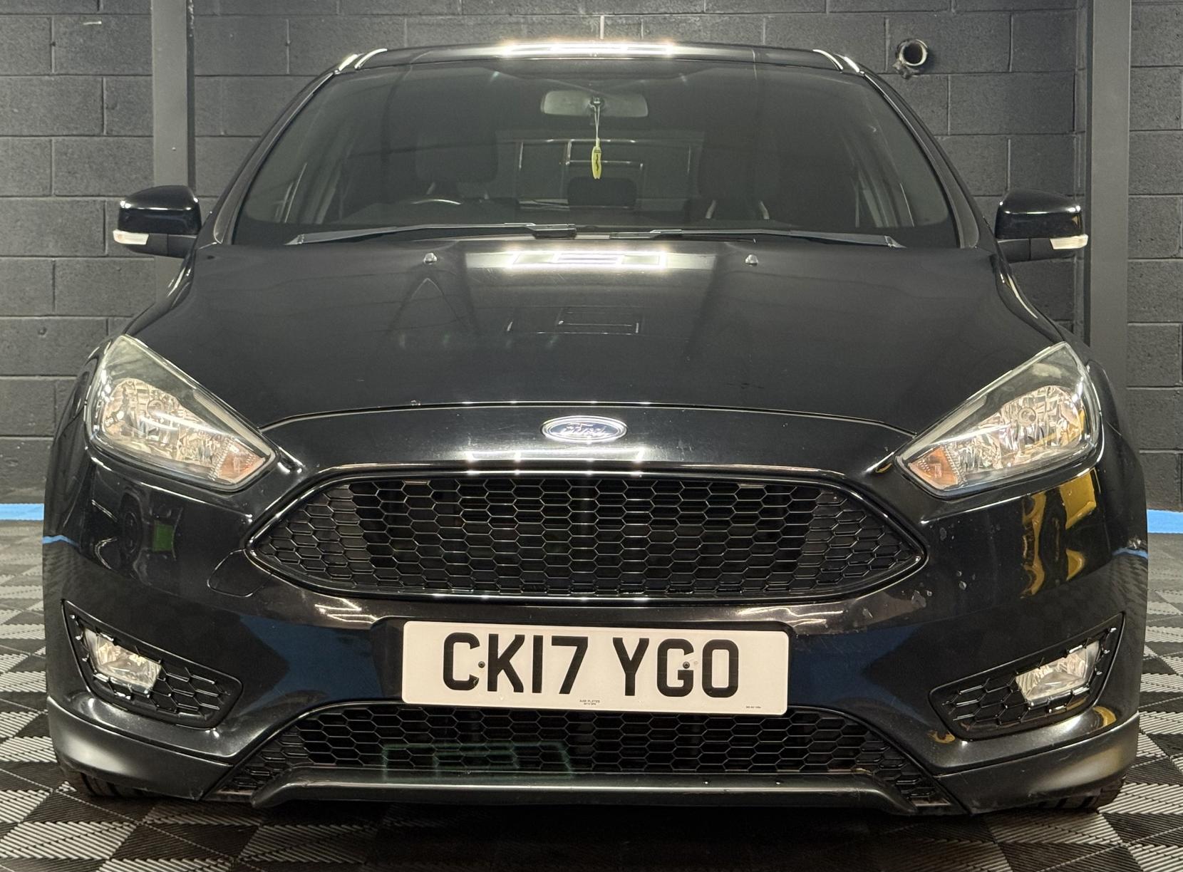 Ford Focus 1.0T EcoBoost ST-Line Hatchback 5dr Petrol Auto Euro 6 (s/s) (125 ps)
