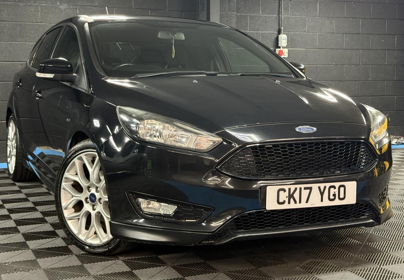 Ford Focus 1.0T EcoBoost ST-Line Hatchback 5dr Petrol Auto Euro 6 (s/s) (125 ps)