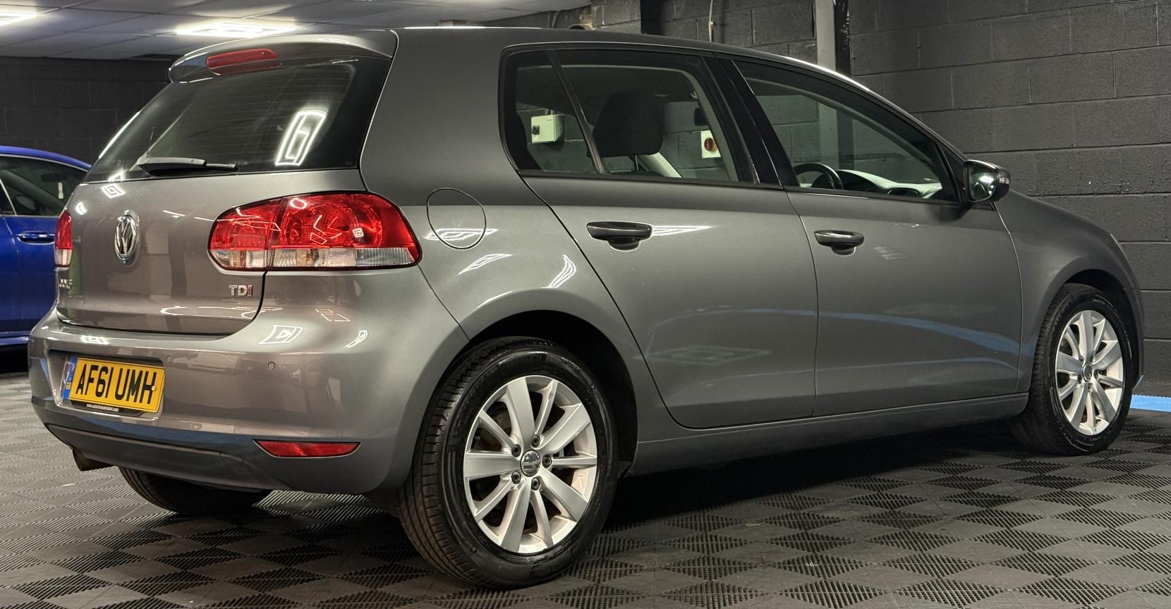 Volkswagen Golf 1.6 TDI Match Hatchback 5dr Diesel DSG Euro 5 (105 ps)