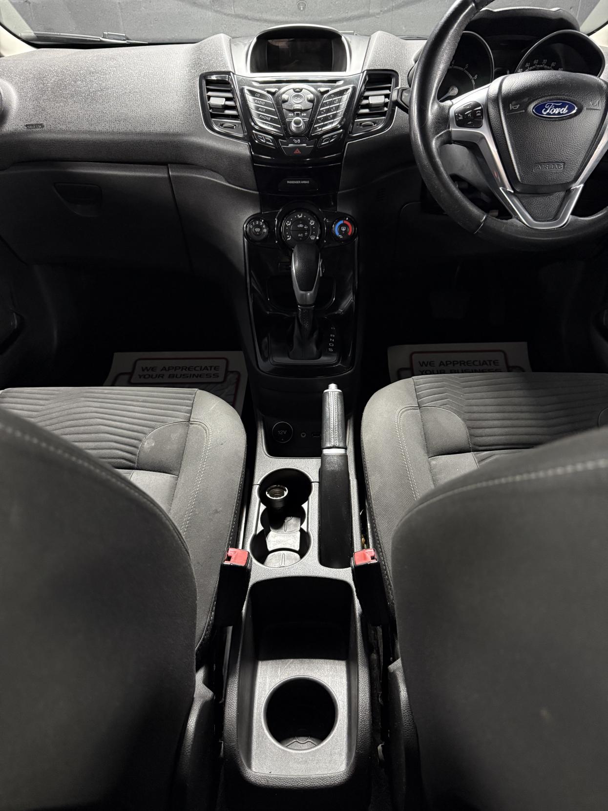 Ford Fiesta 1.6 Zetec Hatchback 5dr Petrol Powershift Euro 6 (105 ps)