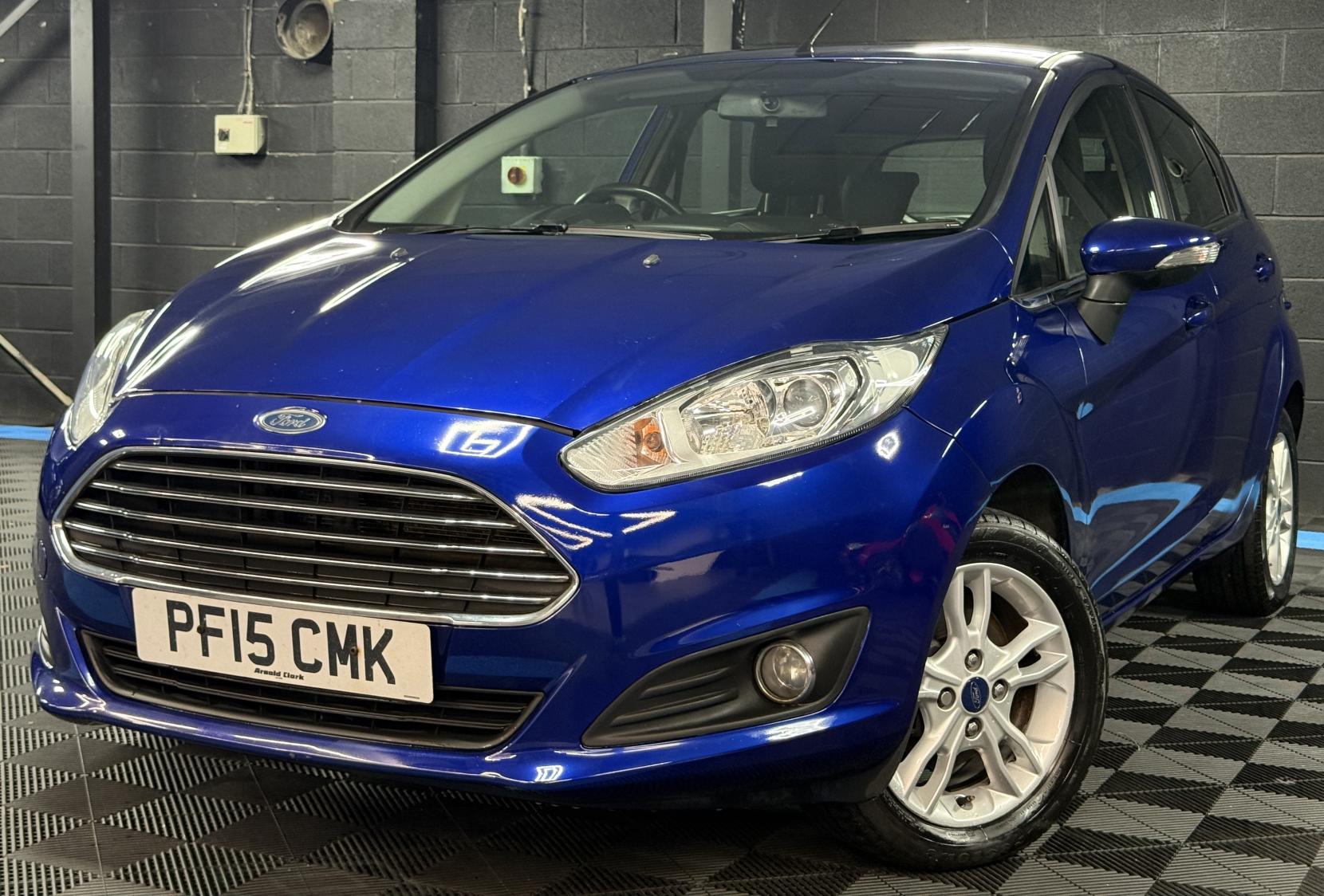 Ford Fiesta 1.6 Zetec Hatchback 5dr Petrol Powershift Euro 6 (105 ps)