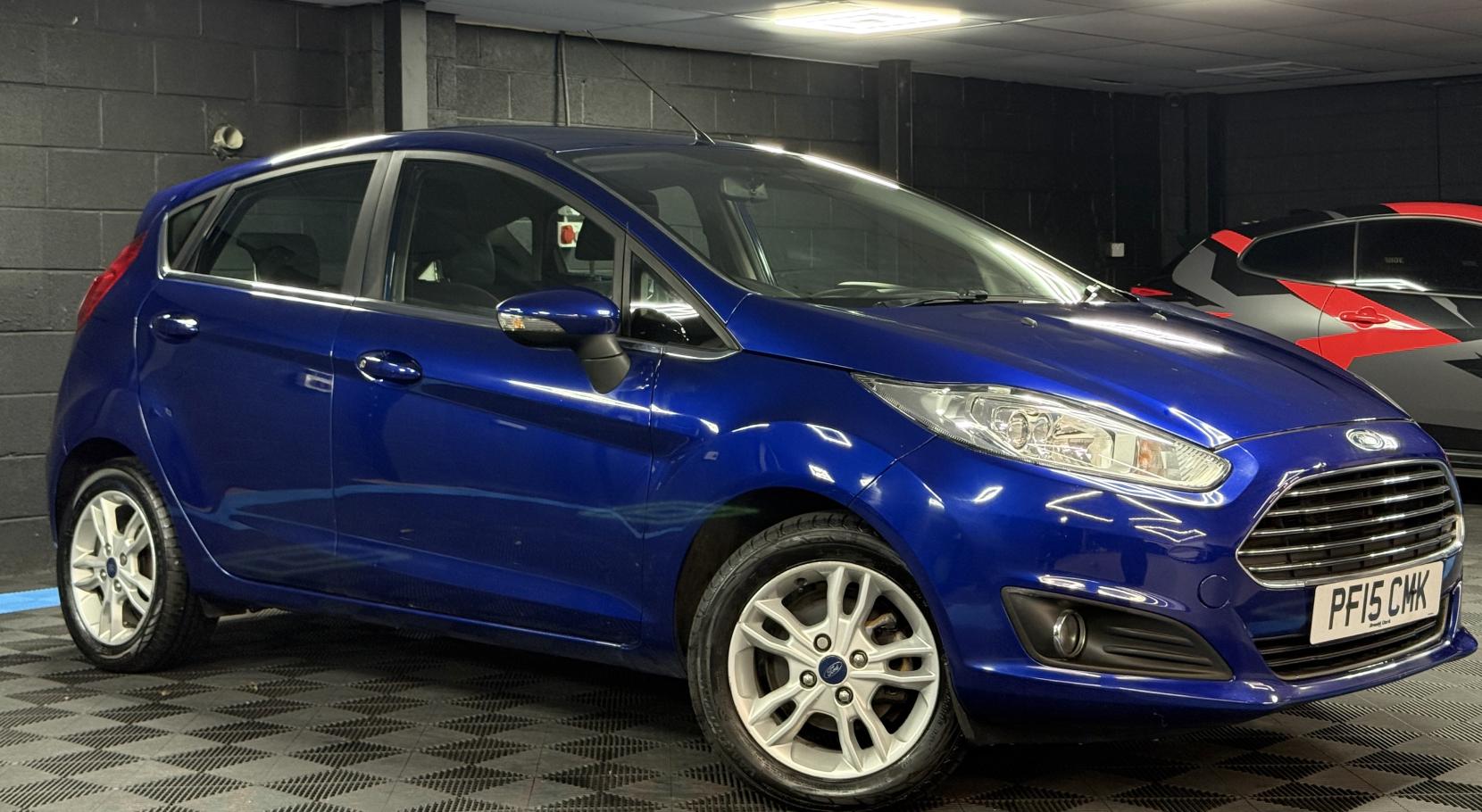 Ford Fiesta 1.6 Zetec Hatchback 5dr Petrol Powershift Euro 6 (105 ps)
