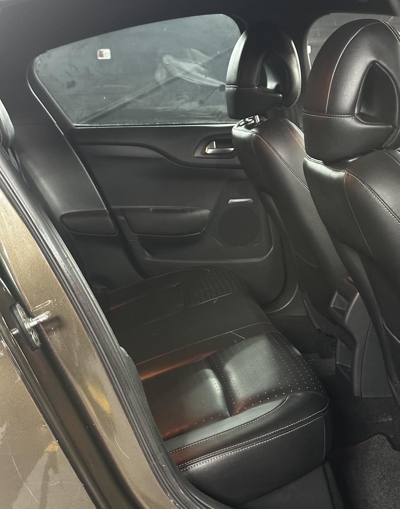 Citroen DS4 1.6 THP DStyle Hatchback 5dr Petrol EGS6 Euro 5 (155 ps)