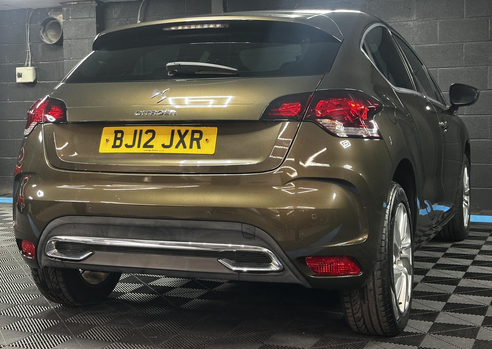 Citroen DS4 1.6 THP DStyle Hatchback 5dr Petrol EGS6 Euro 5 (155 ps)