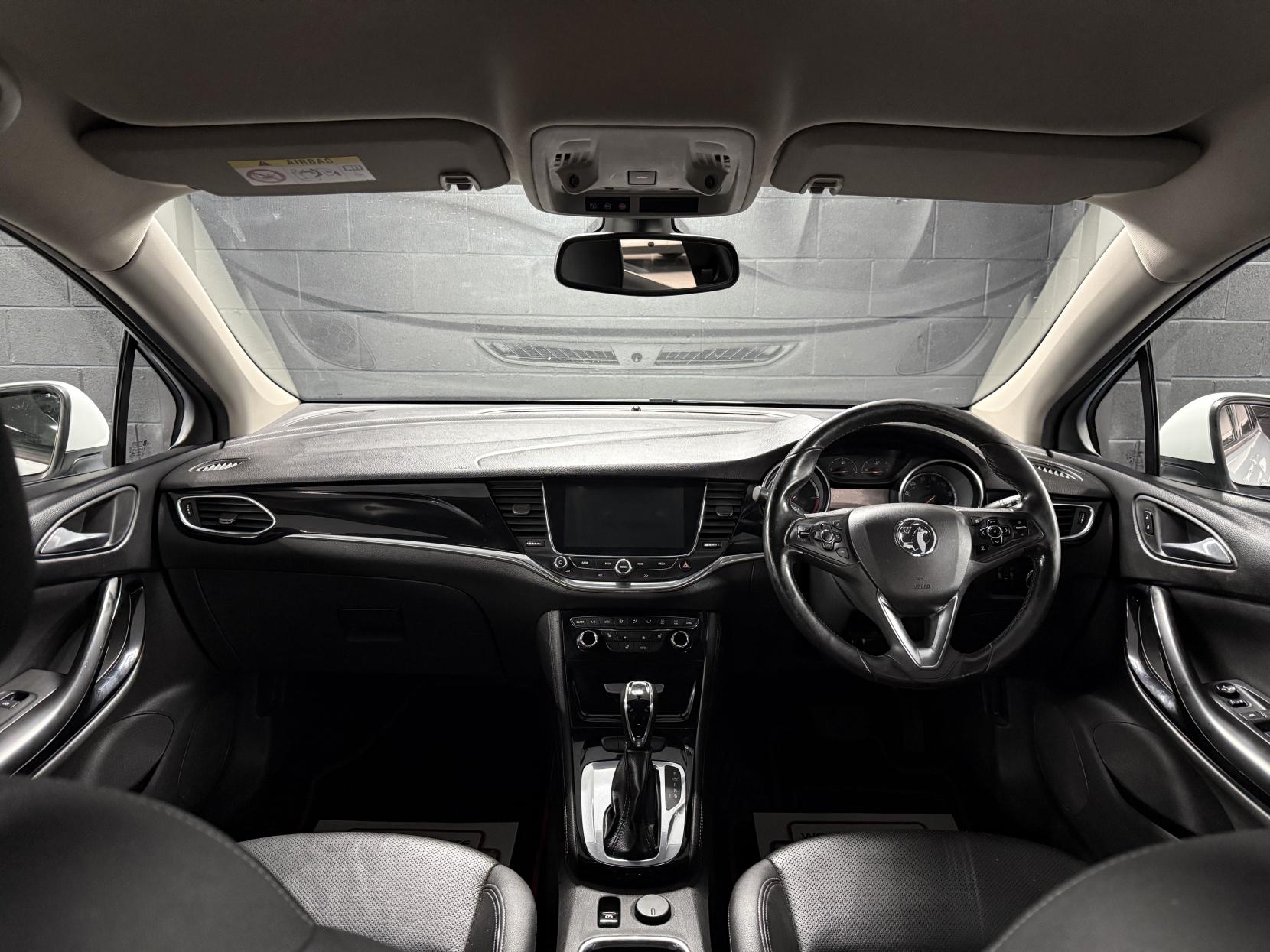 Vauxhall Astra 1.6 CDTi Elite Nav Sports Tourer 5dr Diesel Auto Euro 6 (136 ps)